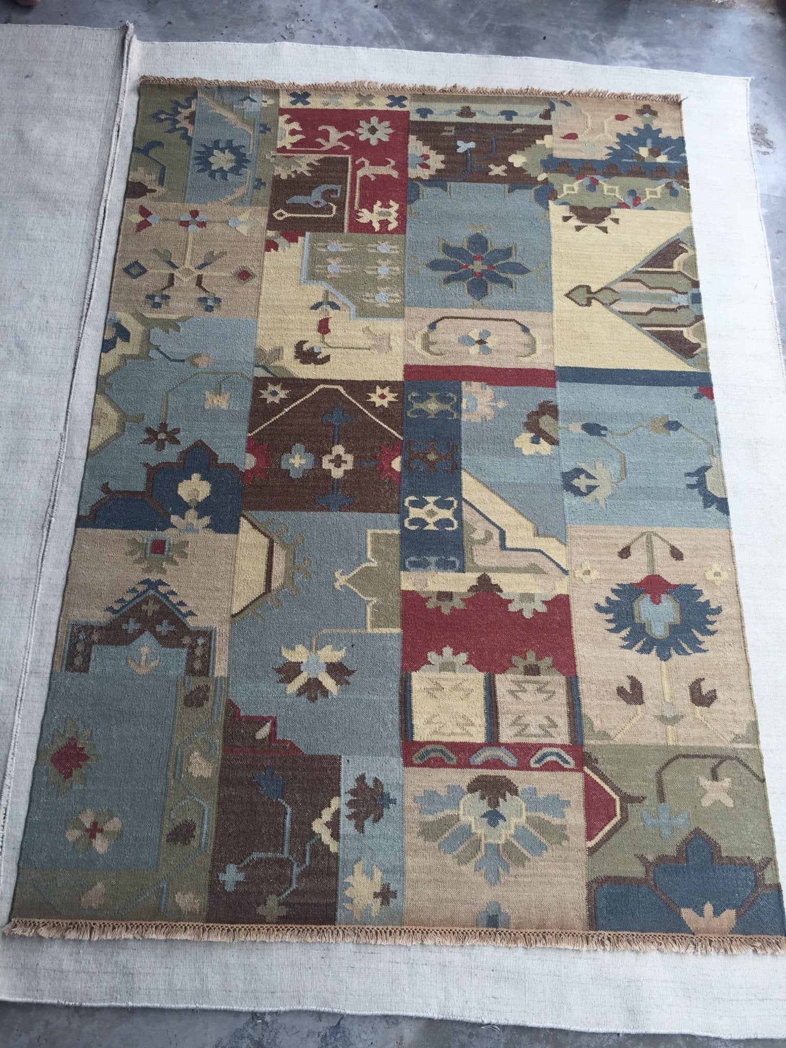 So Sundance-ish Handwoven Kilim Flatweave Dhurrie Rug 6'x8' | Banana Manor Rug Company