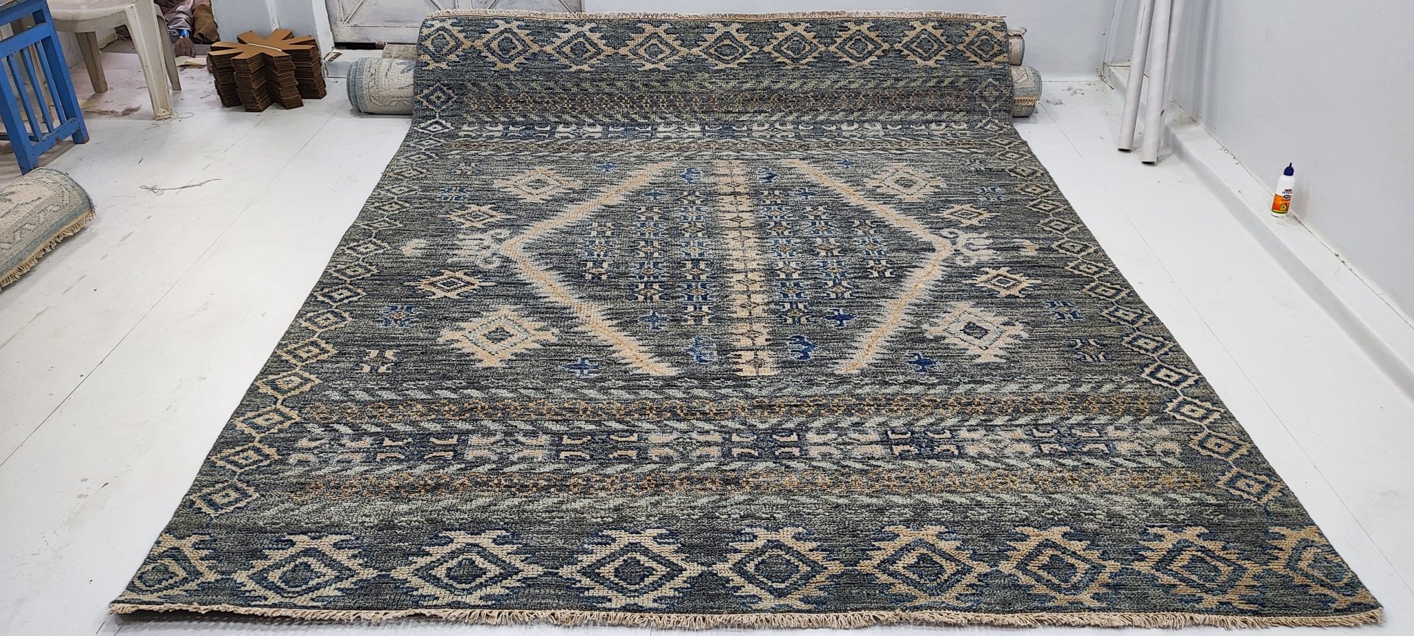 Sondra 8x10 Hand-Knotted Grey & Tan Oushak | Banana Manor Rug Factory Outlet