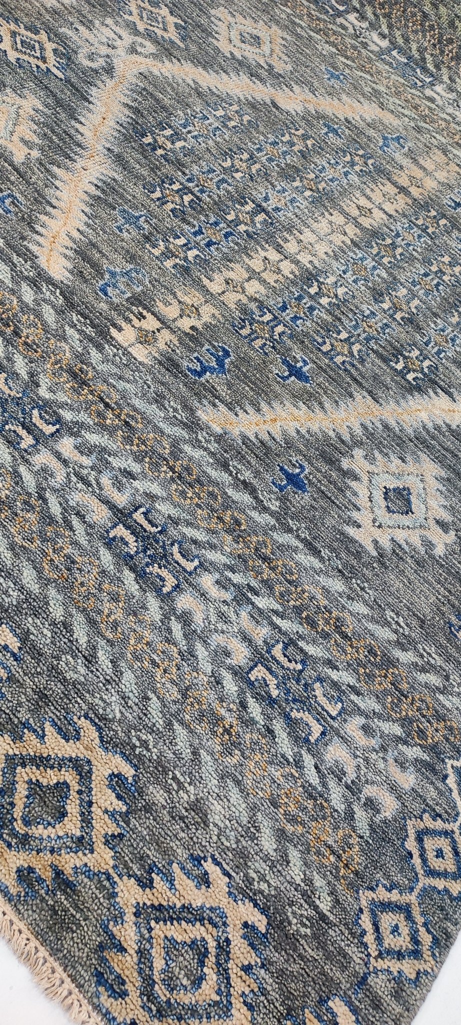 Sondra 8x10 Hand-Knotted Grey & Tan Oushak | Banana Manor Rug Factory Outlet