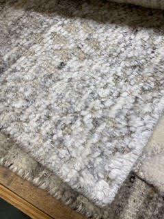 Spiffy Hand Knotted High Low 8x10 | Banana Manor Rug Factory Outlet