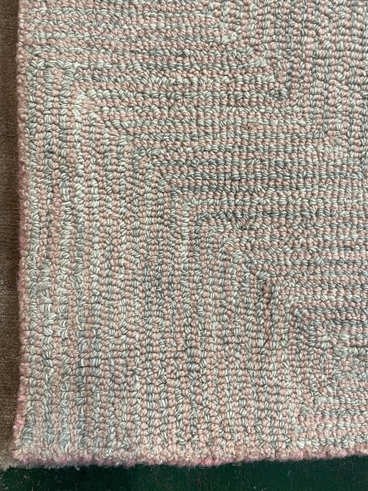 Sprawl Pink and Gray 5x7.6 Hand Tufted Rug | Banana Manor Rug Company
