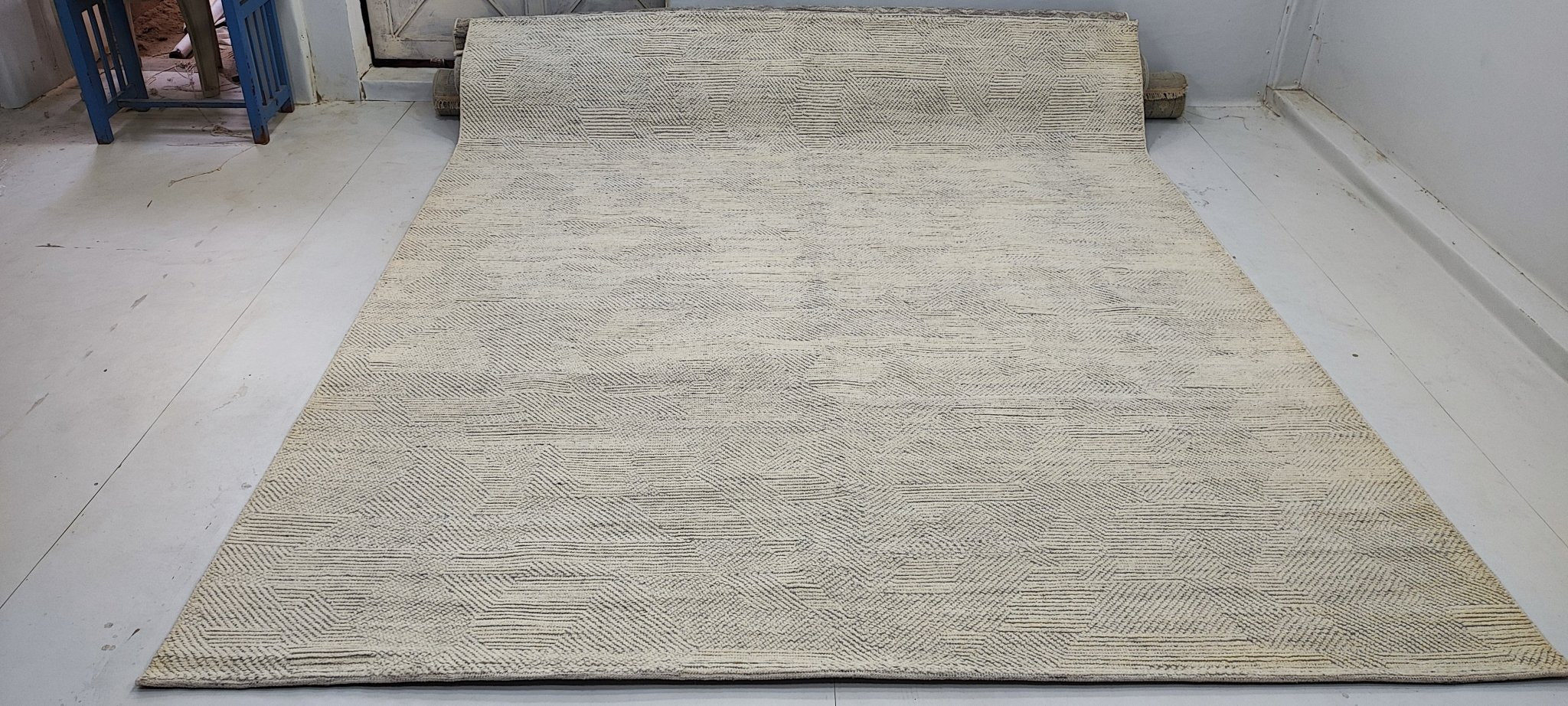 Steve 8x10 Hand-Knotted Silver & Grey High Low | Banana Manor Rug Factory Outlet
