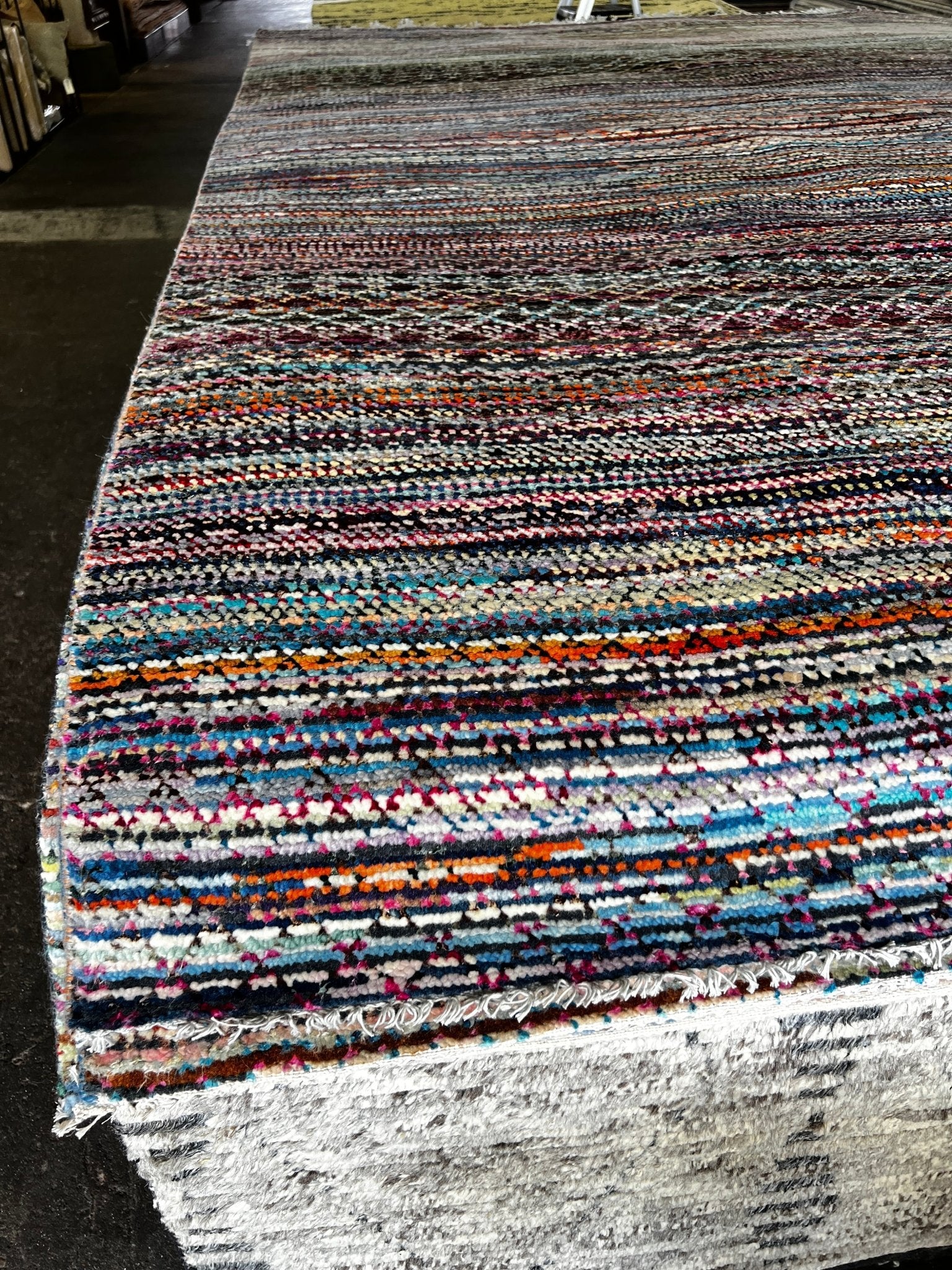 Stevie 8x10 Hand-Knotted Grass Style Multi-Color | Banana Manor Rug Factory Outlet