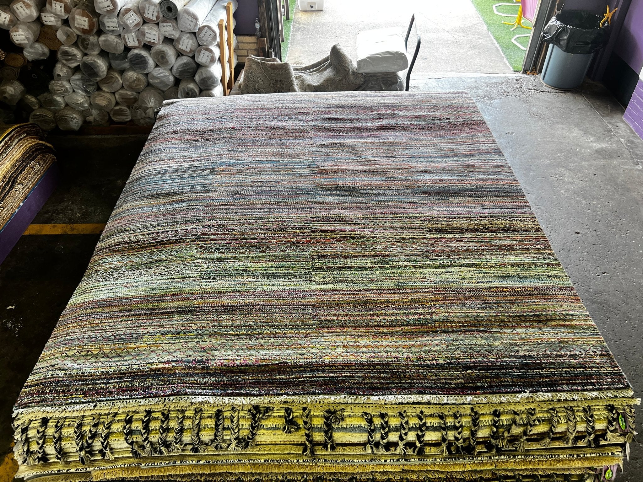 Stevie 8x10 Hand-Knotted Grass Style Multi-Color | Banana Manor Rug Factory Outlet