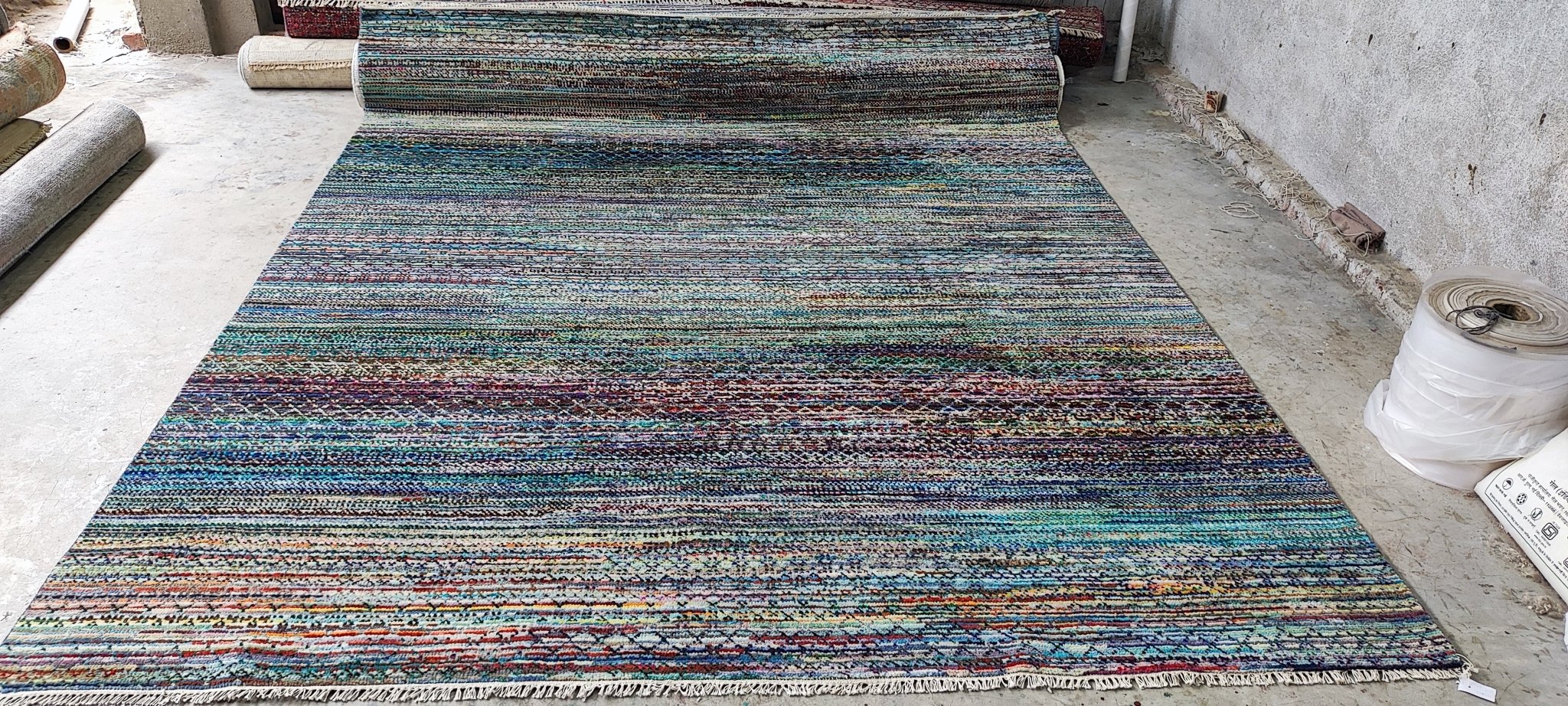 Stevie 8x10 Hand Knotted Multi Color | Banana Manor Rug Factory Outlet
