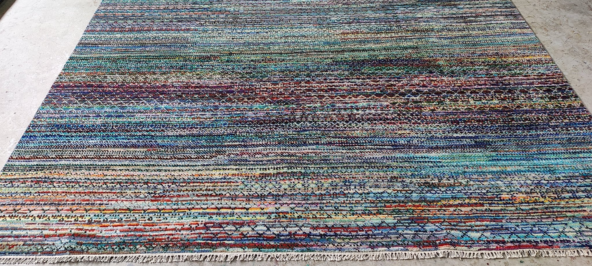 Stevie 8x10 Hand Knotted Multi Color | Banana Manor Rug Factory Outlet