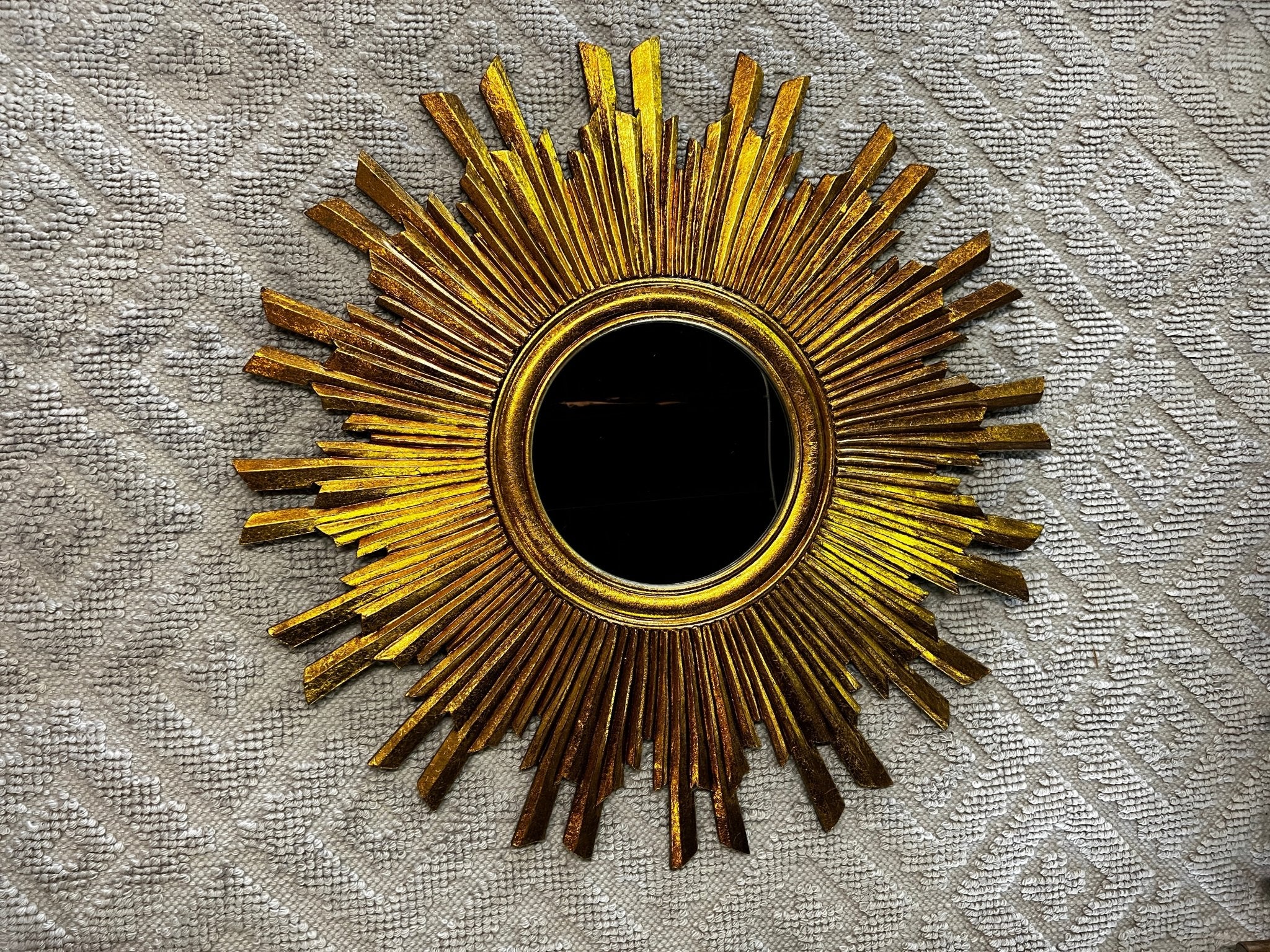 Sunburst Wall Mirror 35" Round | Banana Manor Rug Company