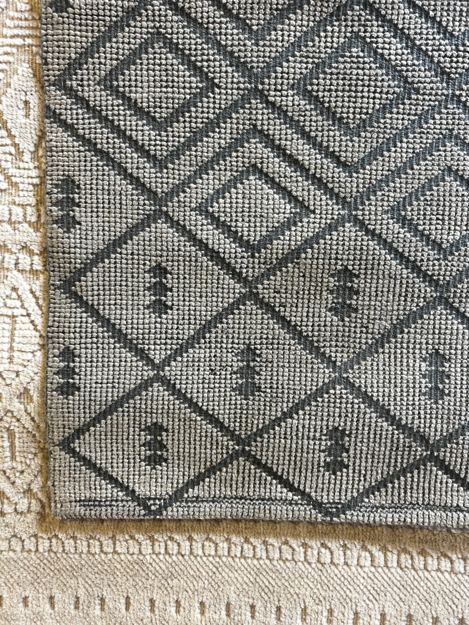 Susanna Centlivre 5.3x7.6 Handwoven Wool Durrie Tan Grey Geometric | Banana Manor Rug Factory Outlet