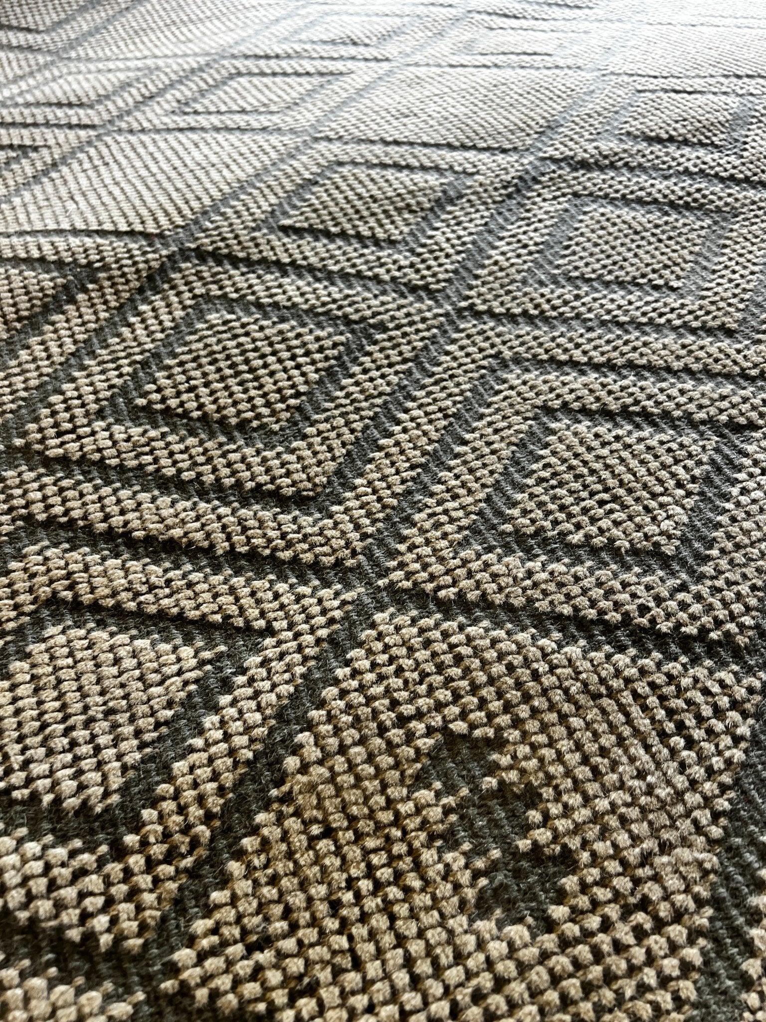 Susanna Centlivre 5.3x7.6 Handwoven Wool Durrie Tan Grey Geometric | Banana Manor Rug Factory Outlet