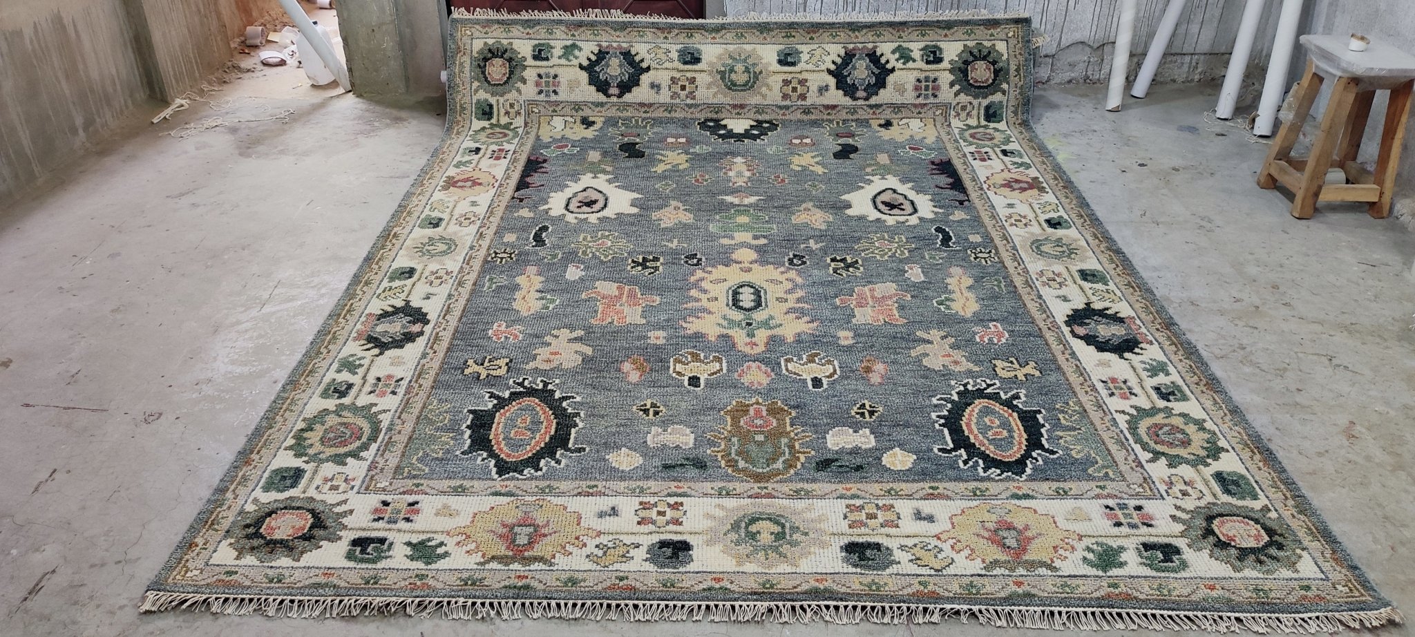 Suzanne Tucker Grey and Ivory Hand-Knotted Oushak Rug 8x10.3 | Banana Manor Rug Company