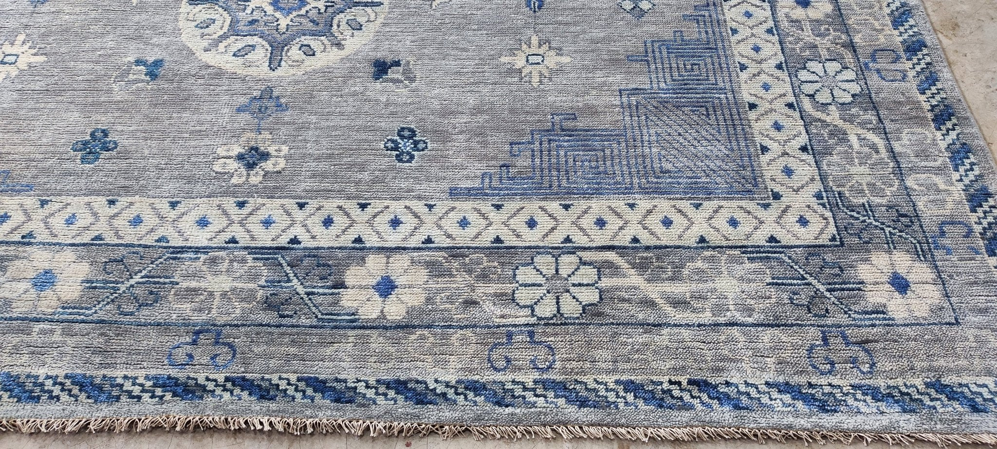 Sydne 9x12.6 Hand-Knotted Grey & Blue Oriental | Banana Manor Rug Factory Outlet