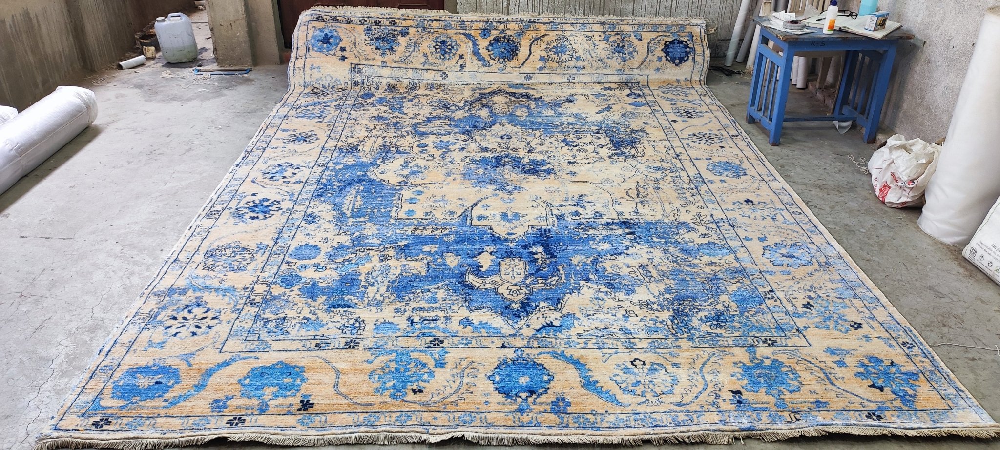 Terina 9x11.9 Blue Silver & Tan Erased Hand Knotted | Banana Manor Rug Factory Outlet