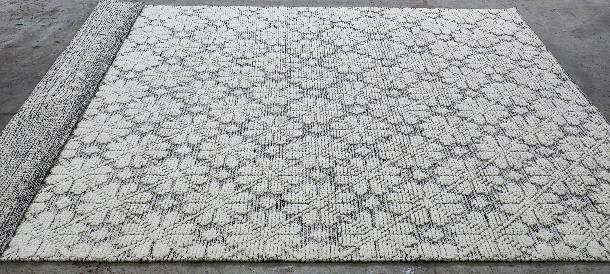 The Abbey 5x8 Handwoven Ivory Mix Floral | Banana Manor Rug Factory Outlet