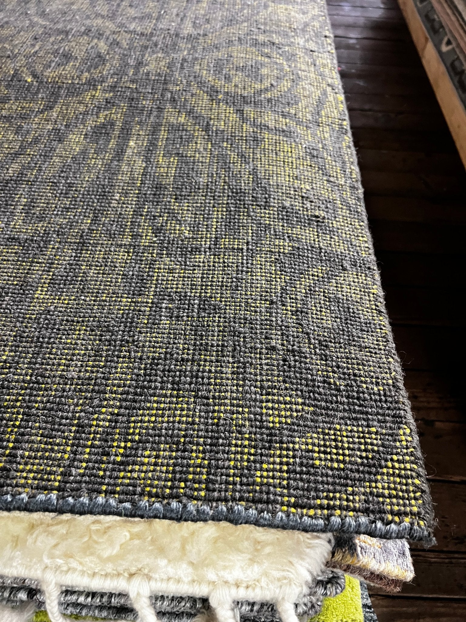 The Dennis System 3x6 Green Jacquard Rug | Banana Manor Rug Factory Outlet