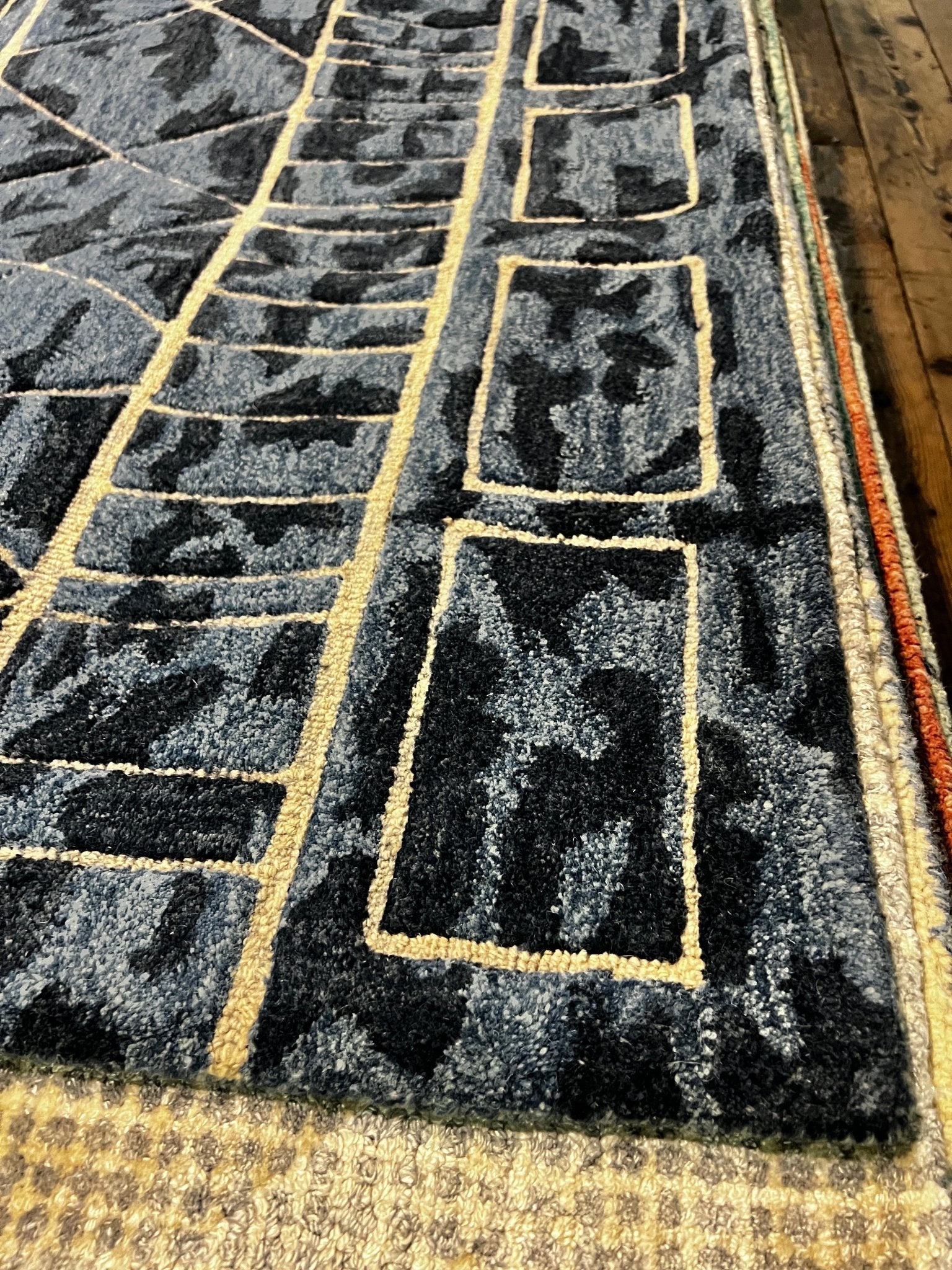 The Rendezvous 5x8 Hand-Tufted Medium Blue Erased | Banana Manor Rug Factory Outlet