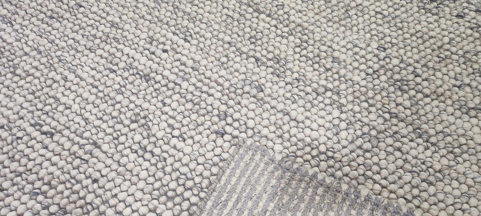 Thomas Odell Handwoven Wool Durrie Natural Grey 5.3x7 | Banana Manor Rug Company