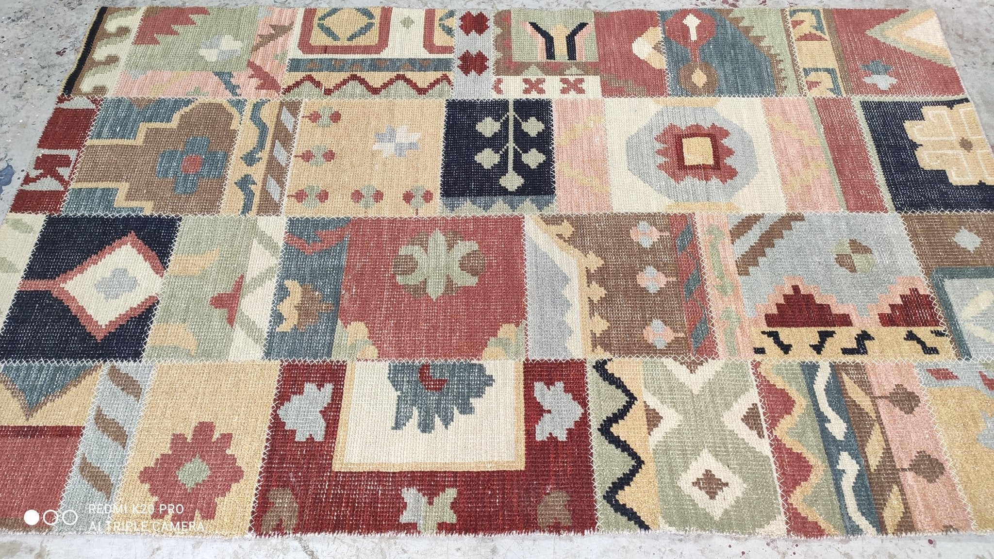 Tiger de Blanc 5x7.9 Hand-Knotted Muti-Colored Patched Kilim Rug | Banana Manor Rug Company