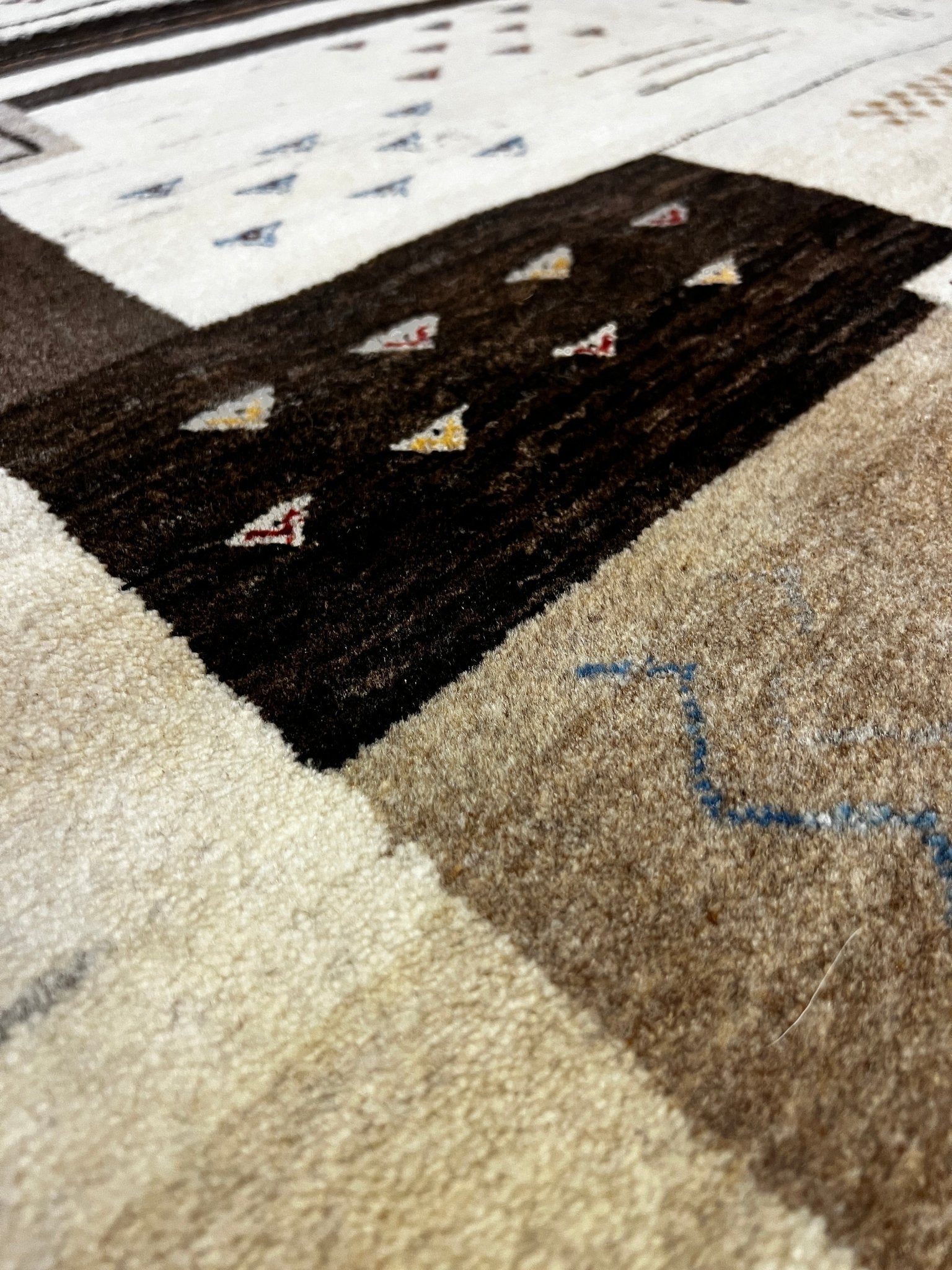 Tommy Thomassie 6x8 Hand-Knotted Brown & Beige Lori Buff | Banana Manor Rug Factory Outlet