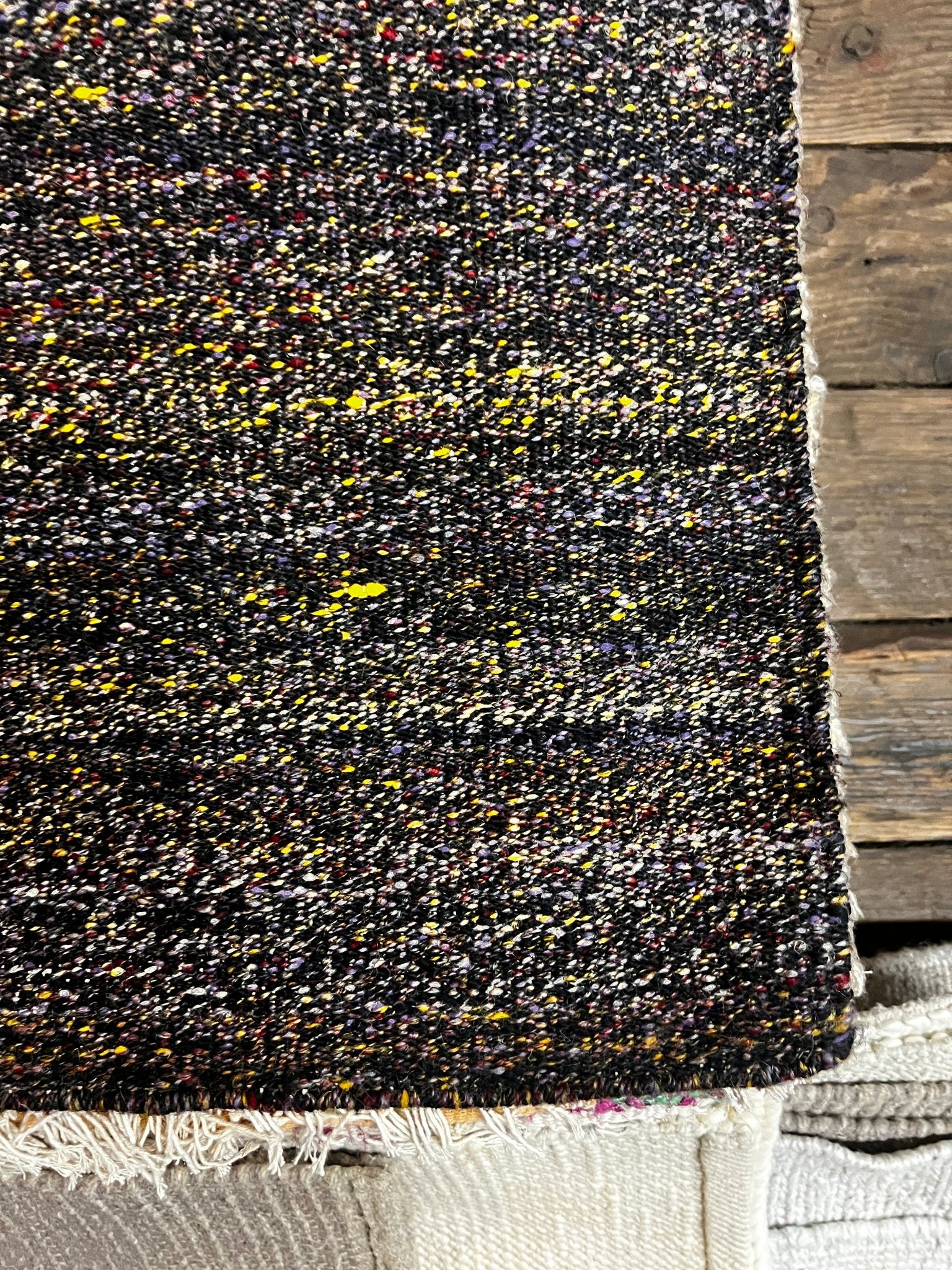 Tondo Handwoven Textured Sari Silk Rug 5x8 (Multiple Colors) | Banana Manor Rug Company