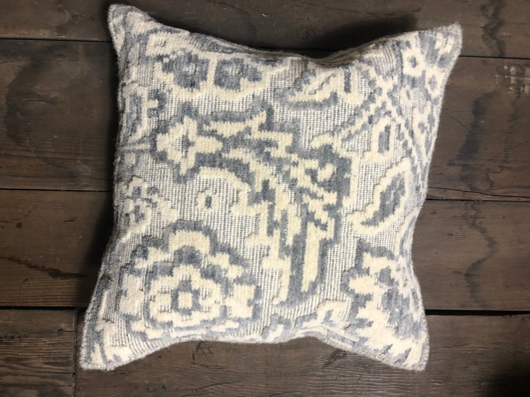 Velvette Grey and Cream Hand-Knotted Pillow | Banana Manor Rug Company