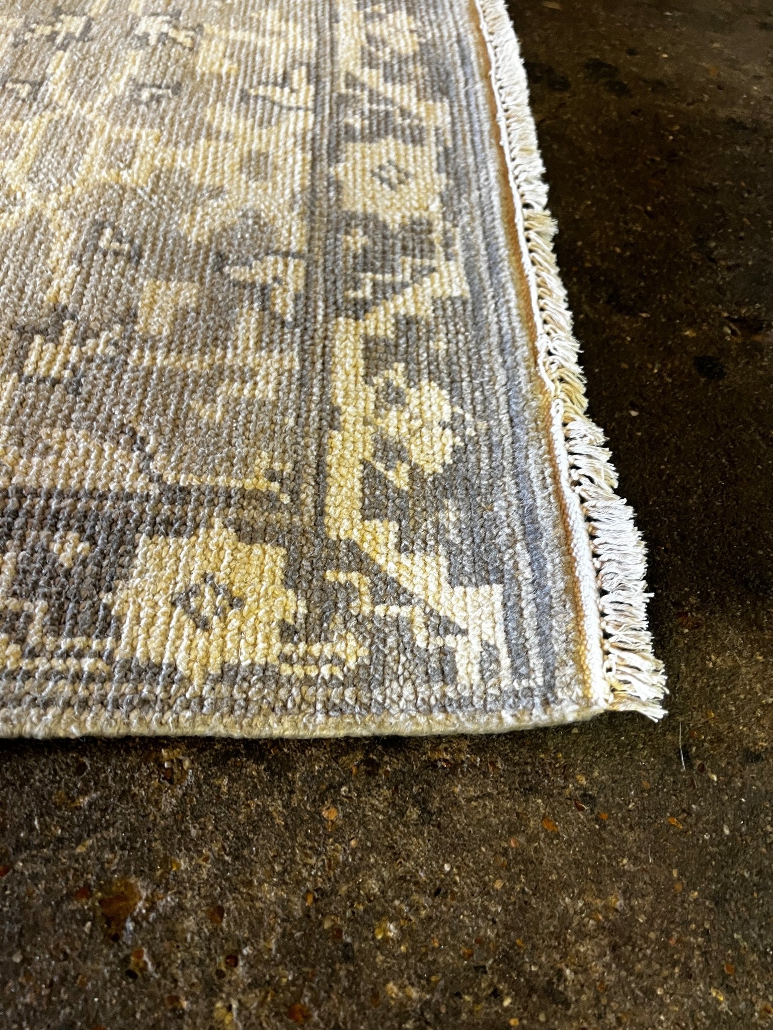 Villarreal 2.6x9.9 Hand-Knotted Grey & Silver Turkish Oushak | Banana Manor Rug Factory Outlet