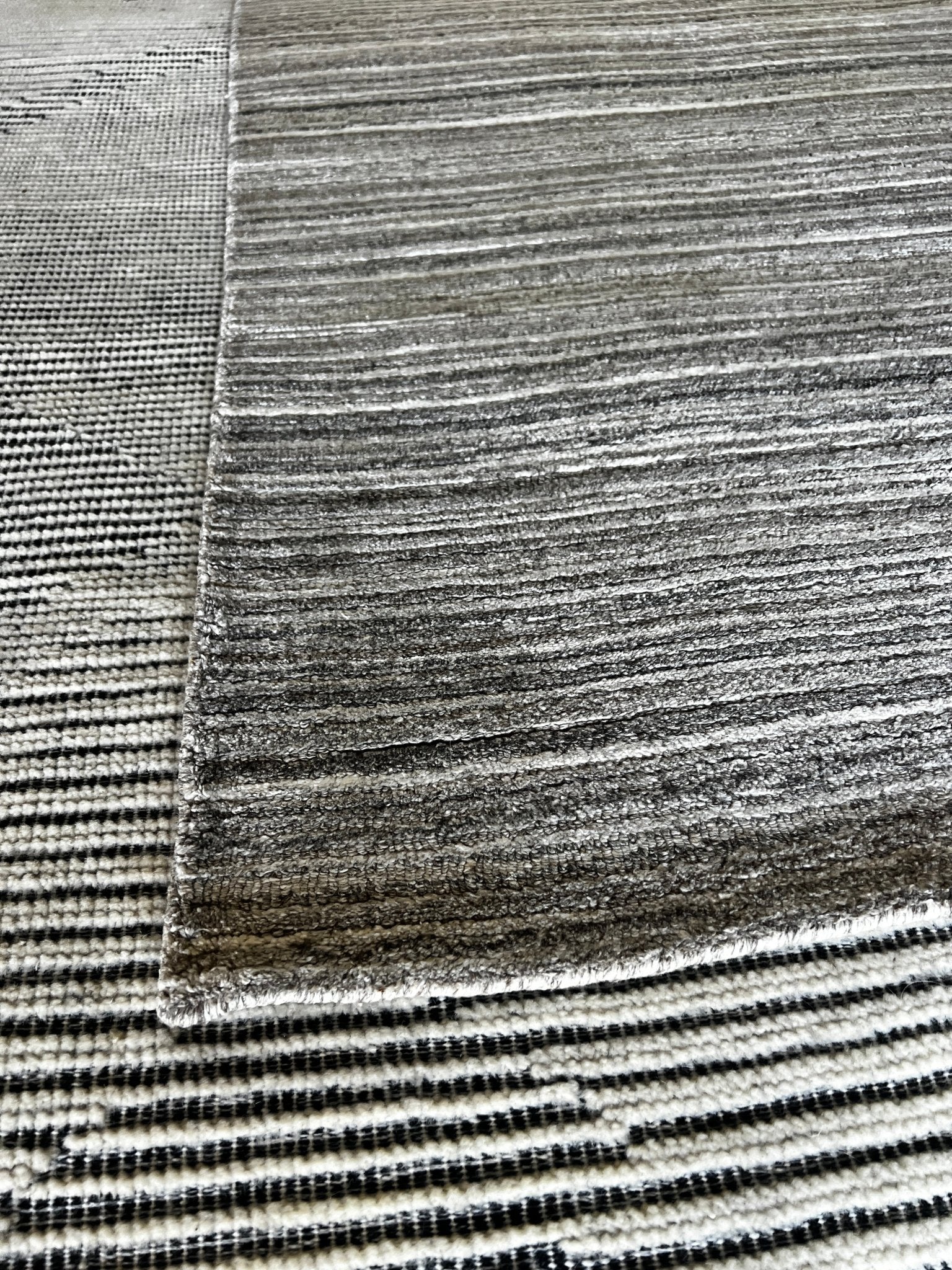 Vincenzo 4.6x6.6 Handwoven Wool Textured Carpet | Banana Manor Rug Factory Outlet