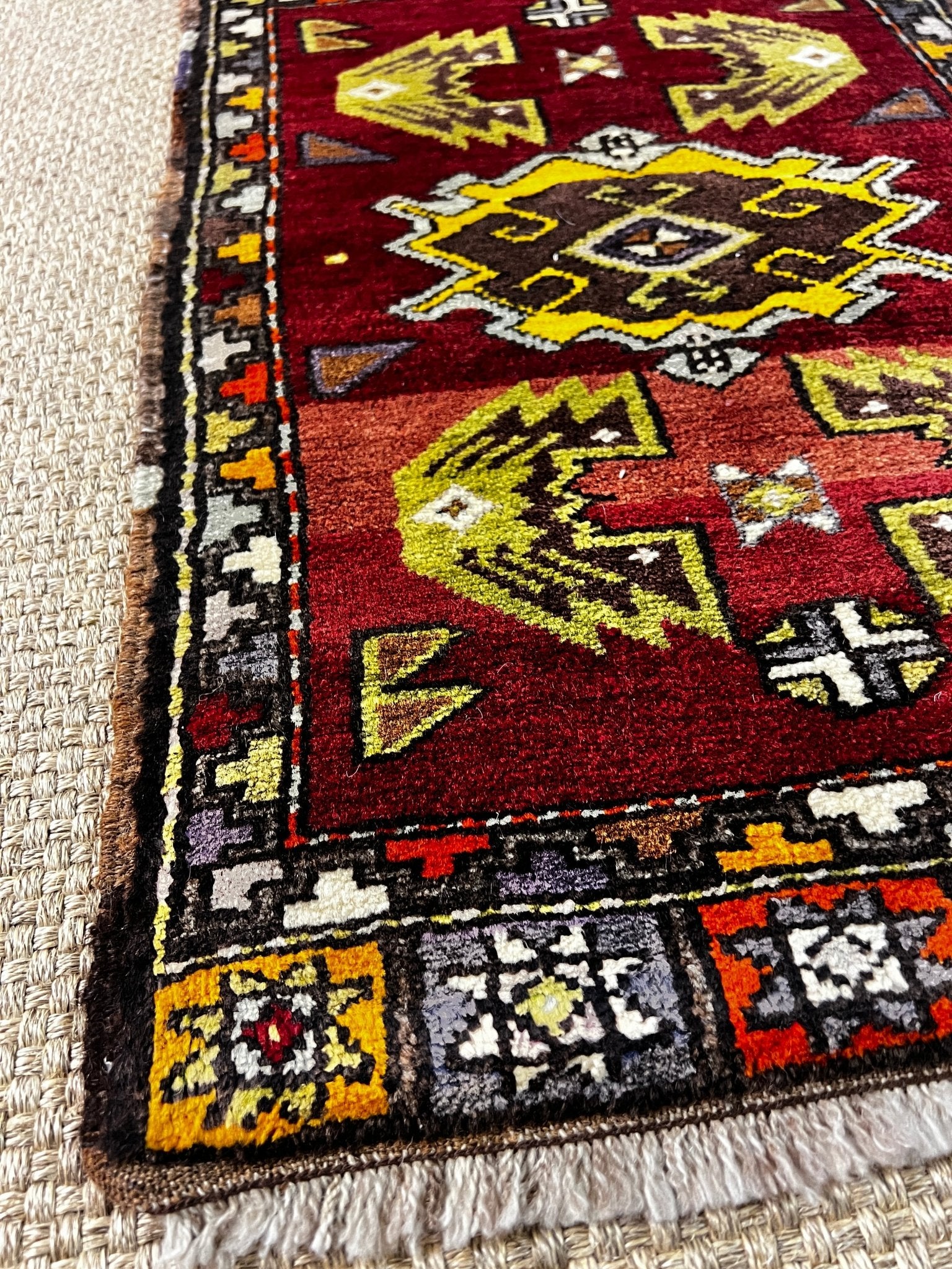 Vintage 1.10x2.10 Turkish Oushak Red and Green Small Rug | Banana Manor Rug Factory Outlet