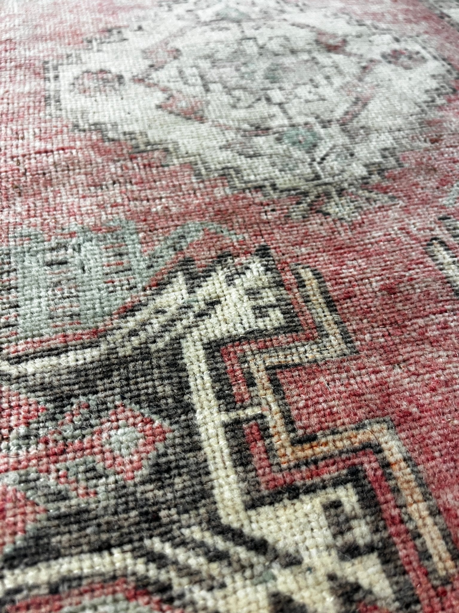Vintage 1.6x3 Turkish Oushak Red and Gray Small Rug | Banana Manor Rug Factory Outlet