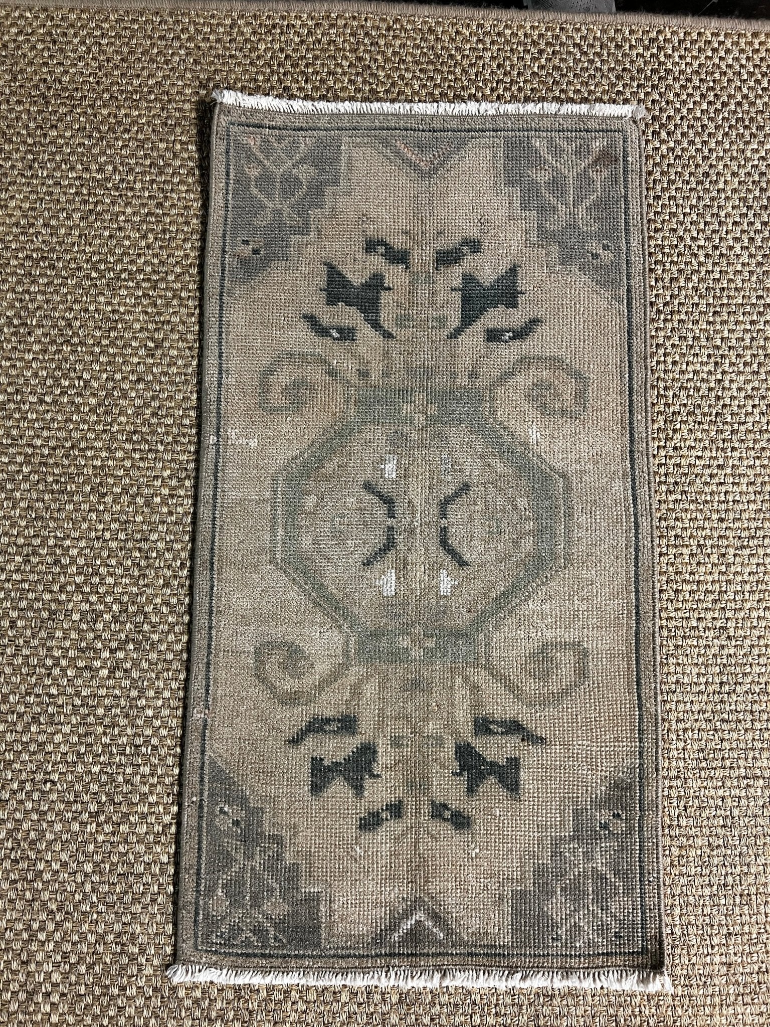 Vintage 1.6x3 Turkish Oushak Tan and Gray Small Rug | Banana Manor Rug Factory Outlet