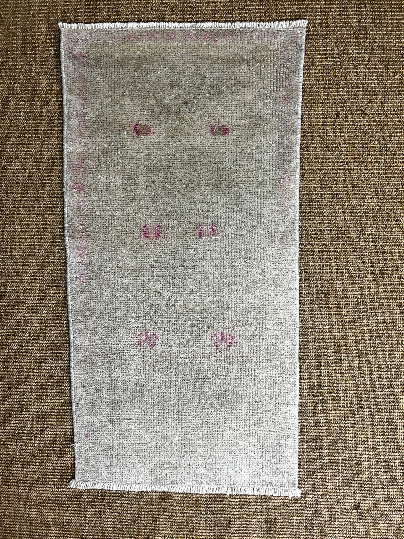 Vintage 1.7x3 Silver and Pink Turkish Oushak Small Rug | Banana Manor Rug Factory Outlet