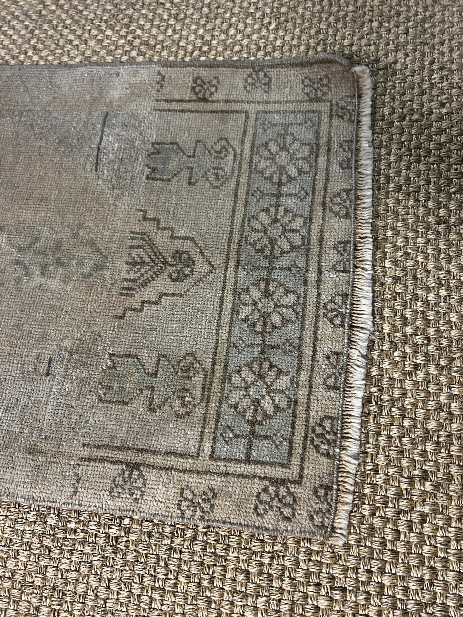Vintage 1.7x3.10 Turkish Oushak Light Beige Small Rug | Banana Manor Rug Factory Outlet