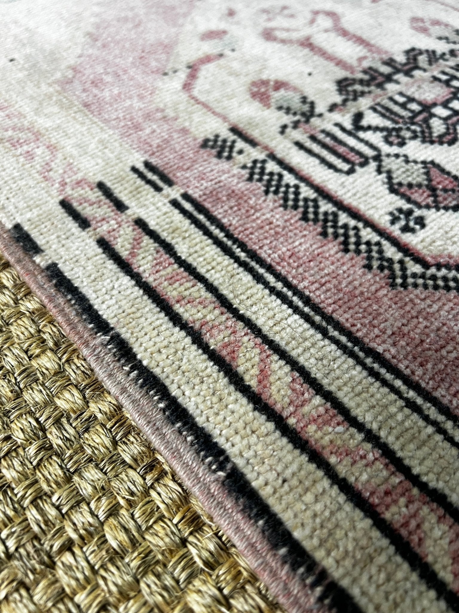 Vintage 1.7x3.2 Turkish Oushak Pink and Ivory Small Rug | Banana Manor Rug Factory Outlet