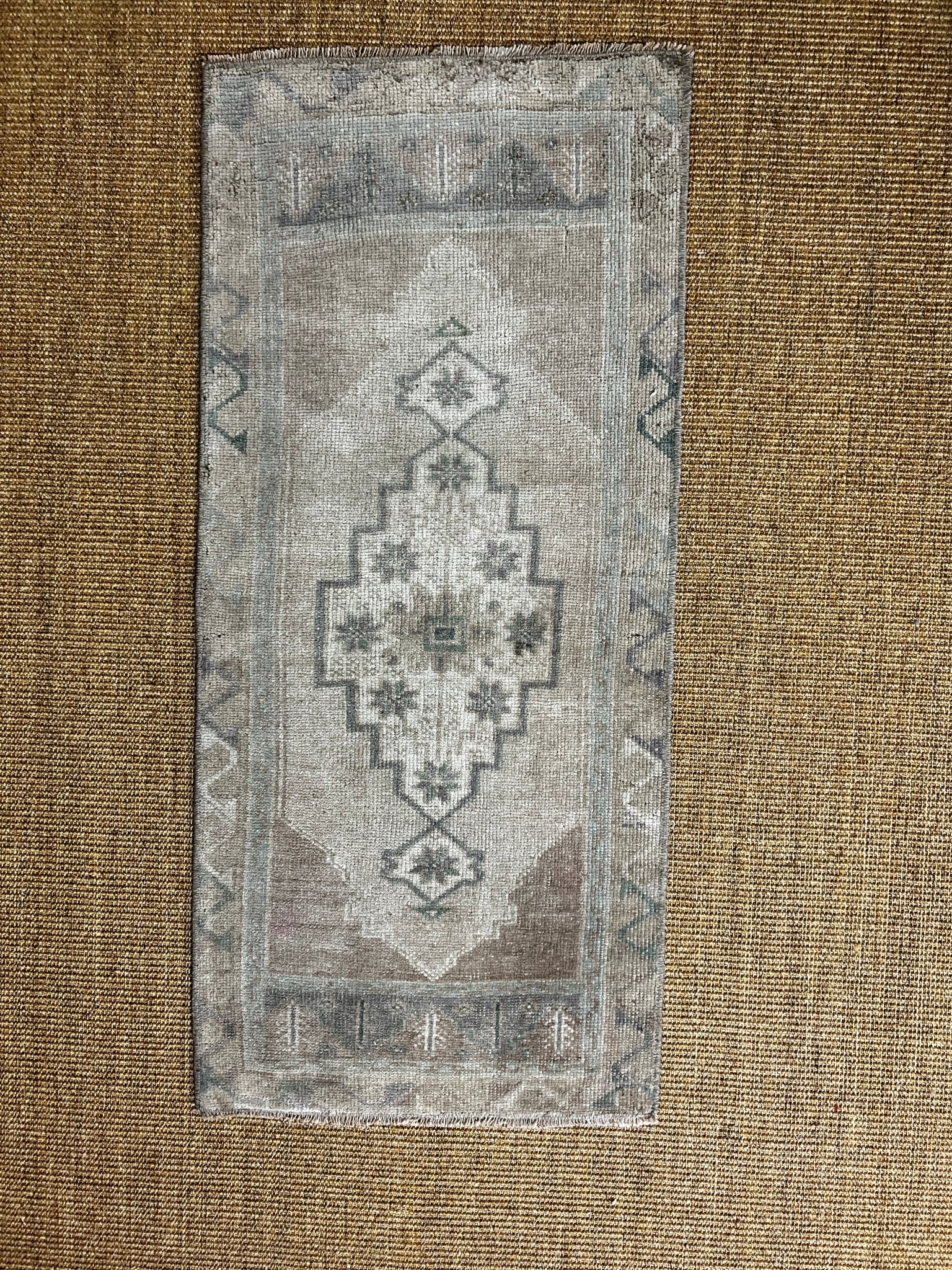Vintage 1.7x3.7 Turkish Oushak Small Rug | Banana Manor Rug Factory Outlet