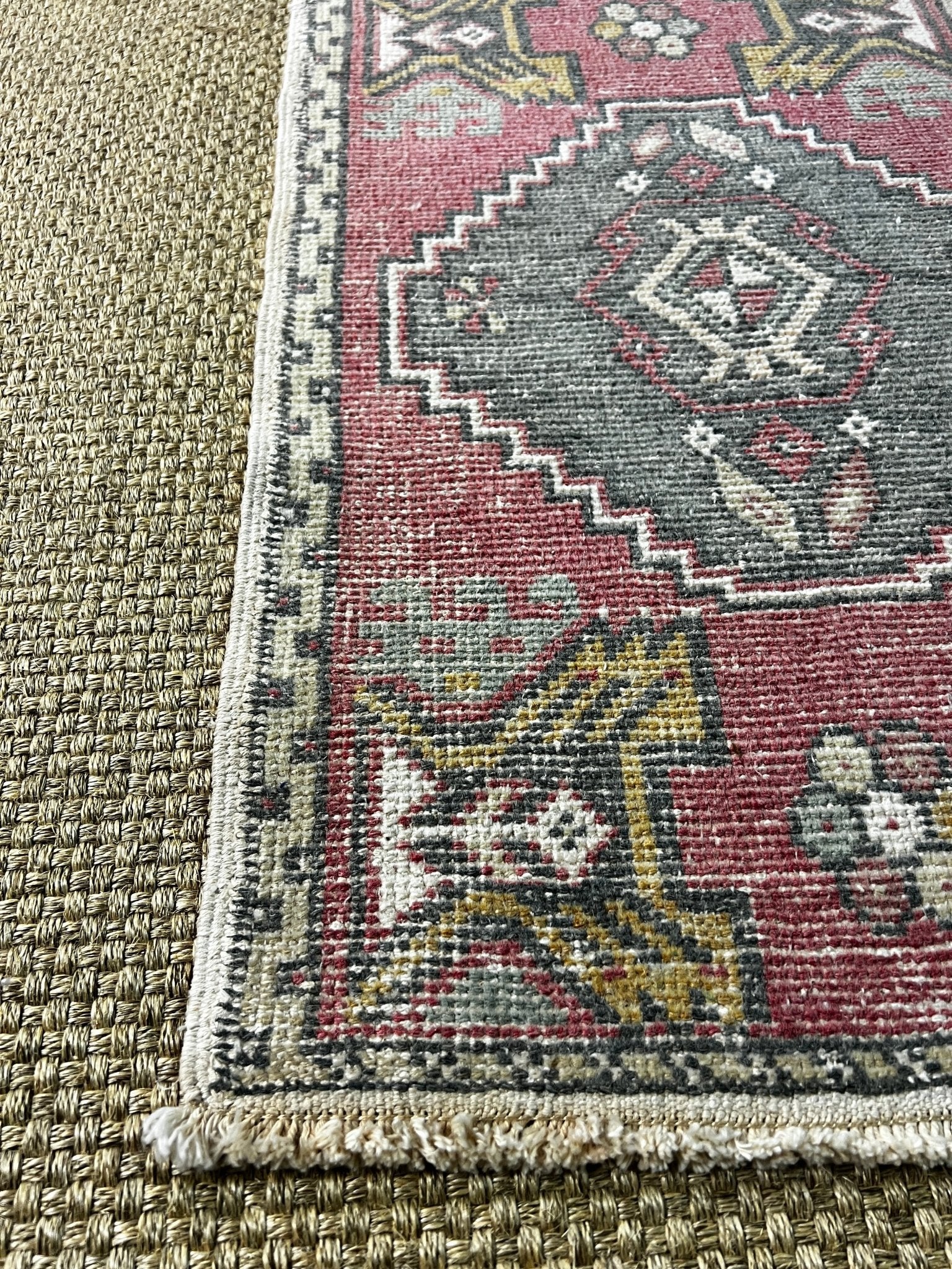 Vintage 1.8x2.10 Turkish Oushak Soft Red and Gray Small Rug | Banana Manor Rug Factory Outlet