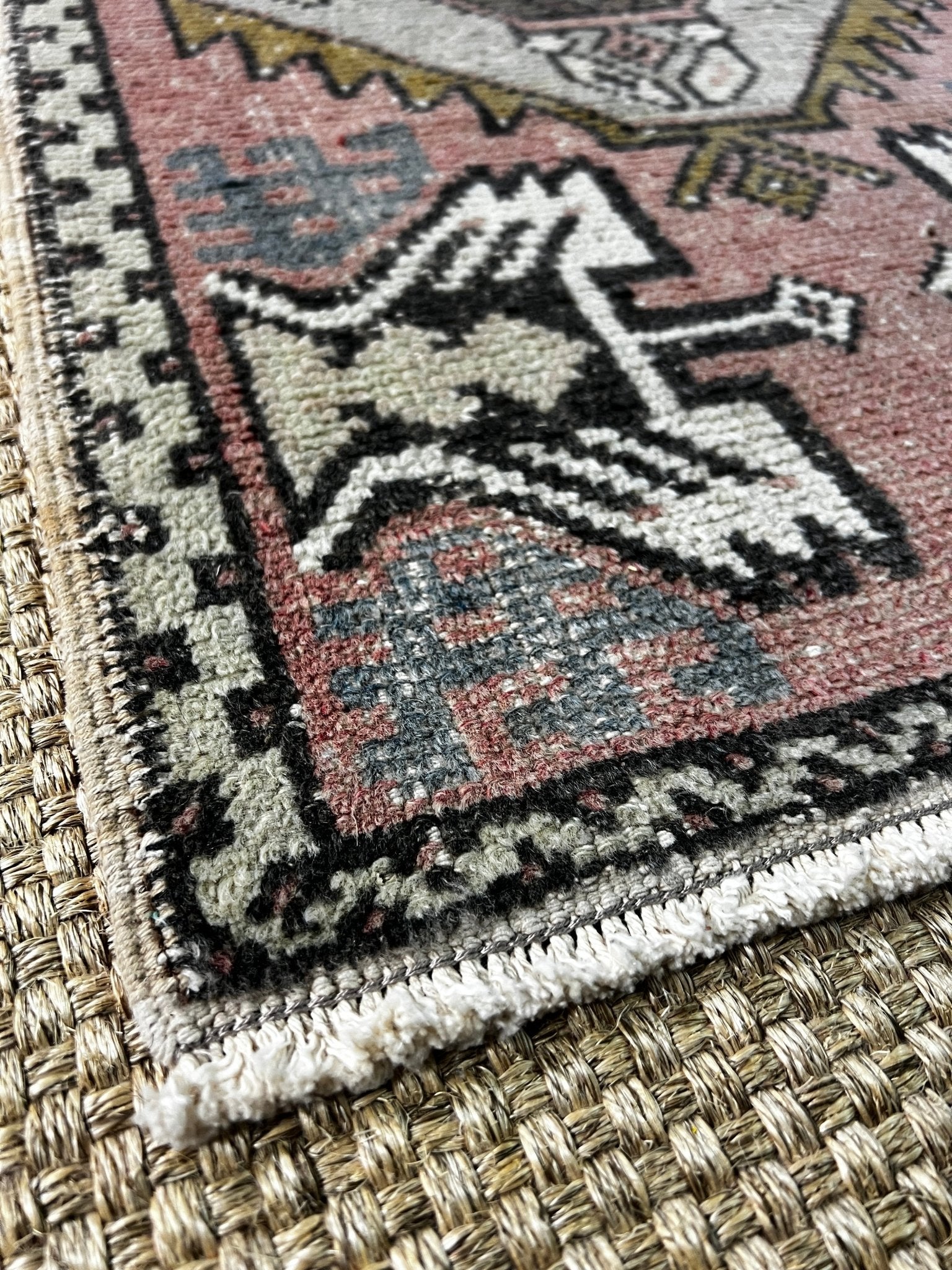 Vintage 1.8x3.1 Turkish Oushak Pink and Gray Small Rug | Banana Manor Rug Factory Outlet