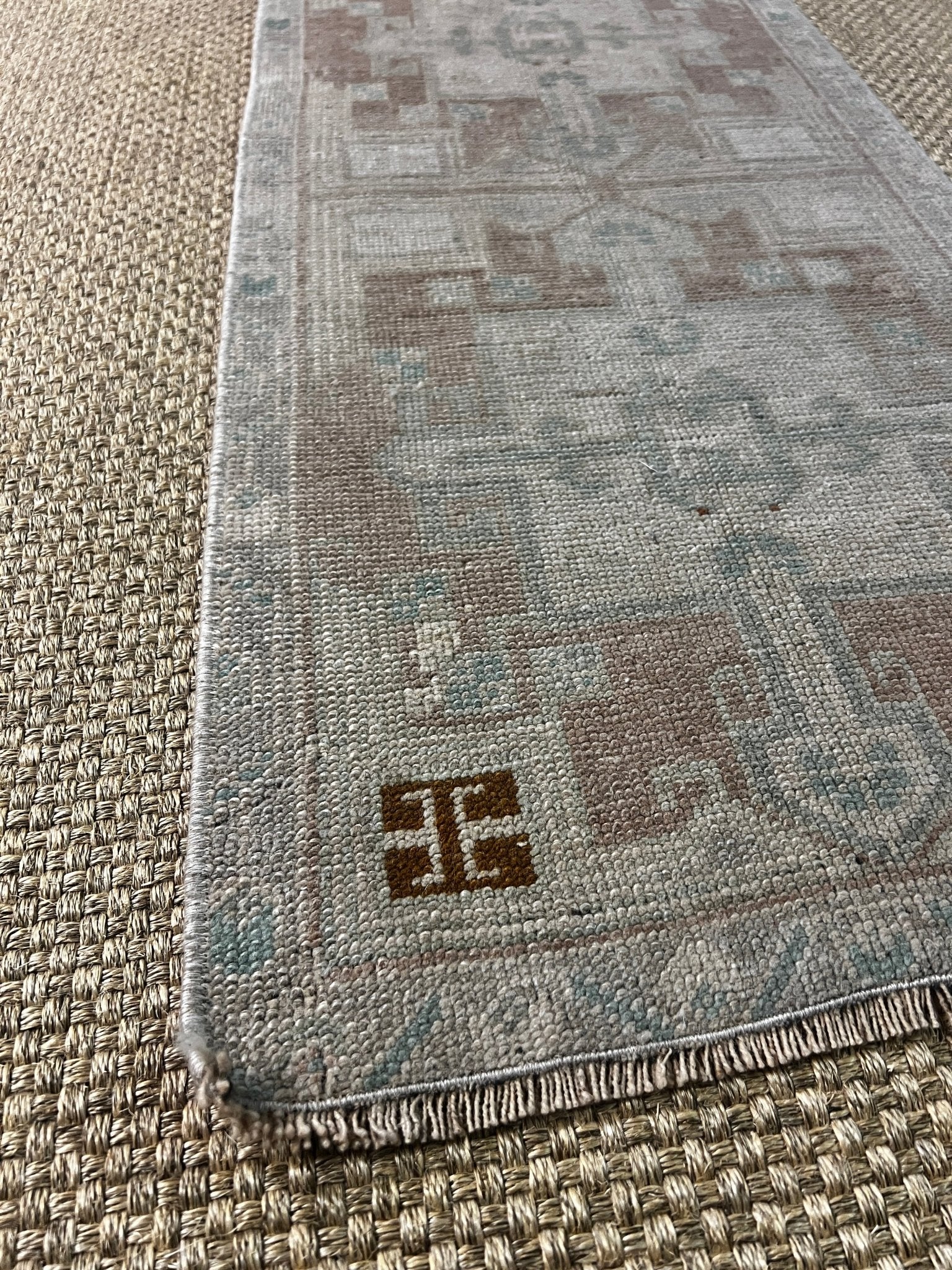Vintage 1.8x3.10 Turkish Oushak Silver and Beige Small Rug | Banana Manor Rug Factory Outlet