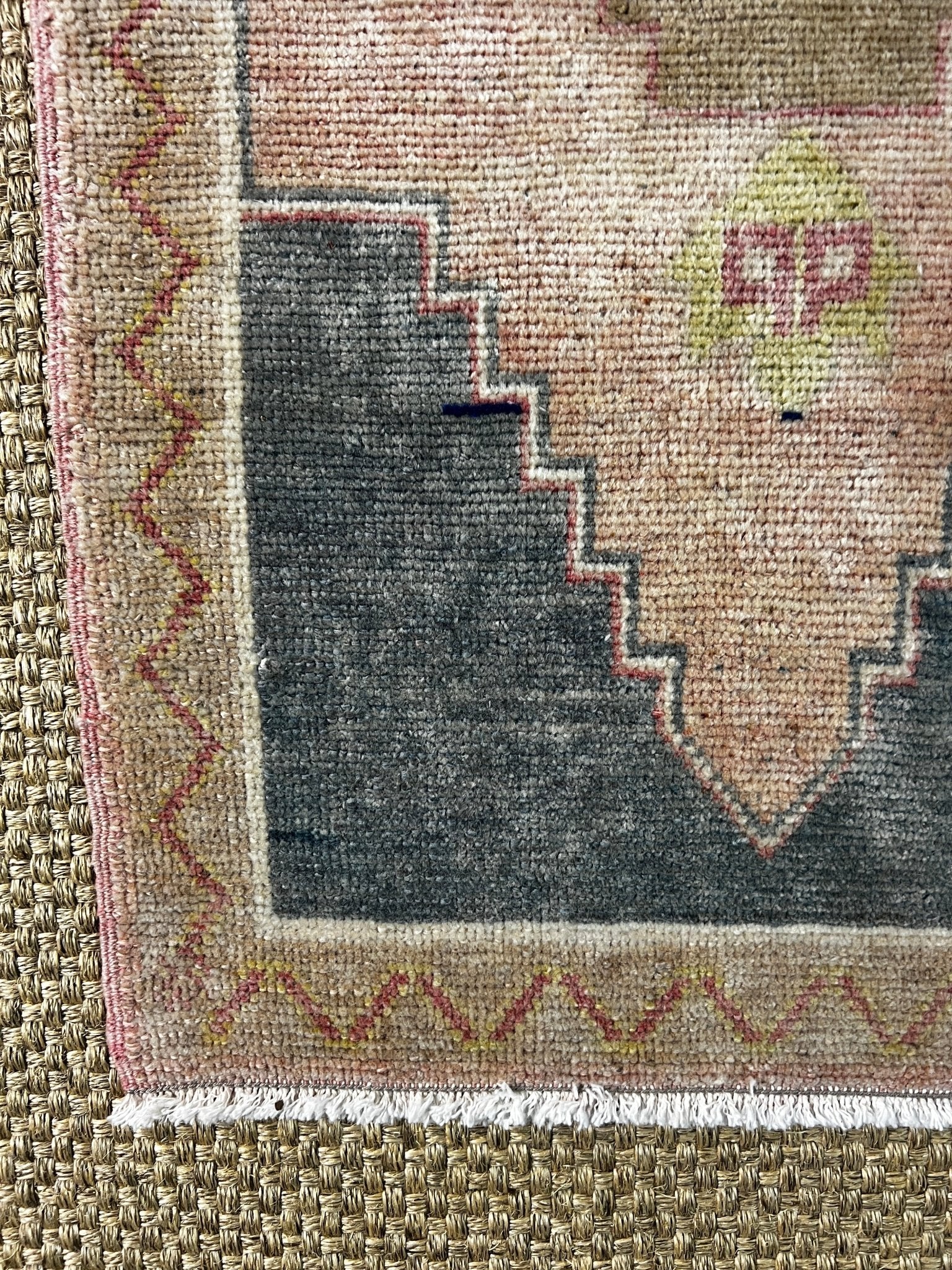 Vintage 1.8x3.6 Turkish Oushak Peach and Navy Small Rug | Banana Manor Rug Factory Outlet
