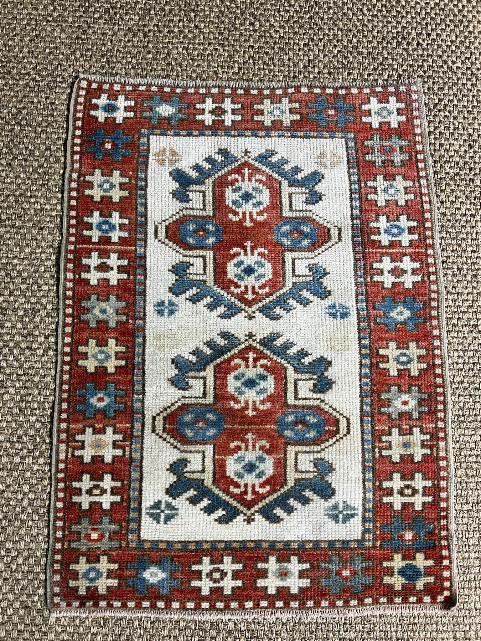 Vintage 1.9x2.6 Turkish Oushak Red and White Small Rug | Banana Manor Rug Factory Outlet