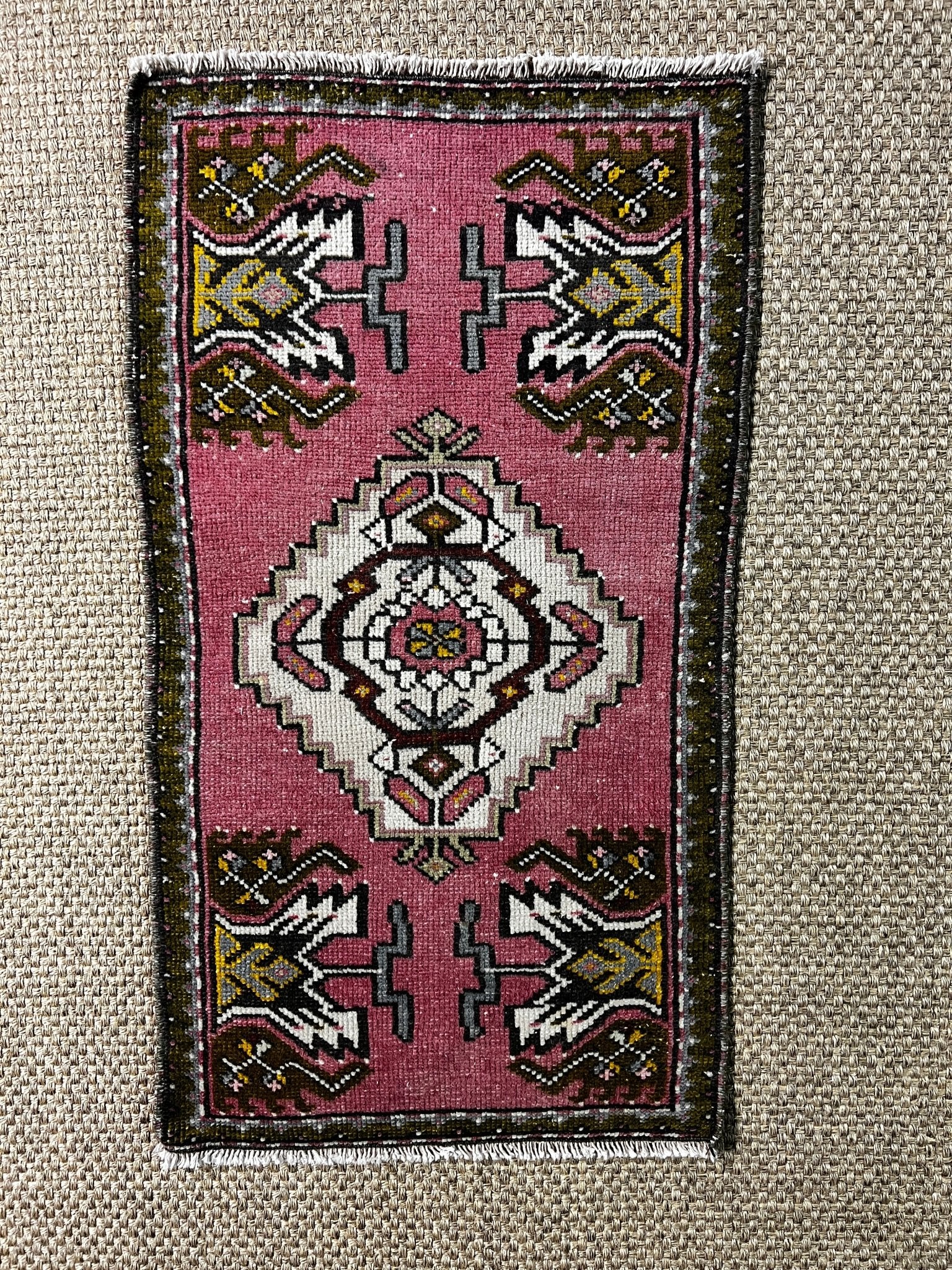 Vintage 1.9x3.2 Turkish Oushak Dark Pink Small Rug | Banana Manor Rug Factory Outlet