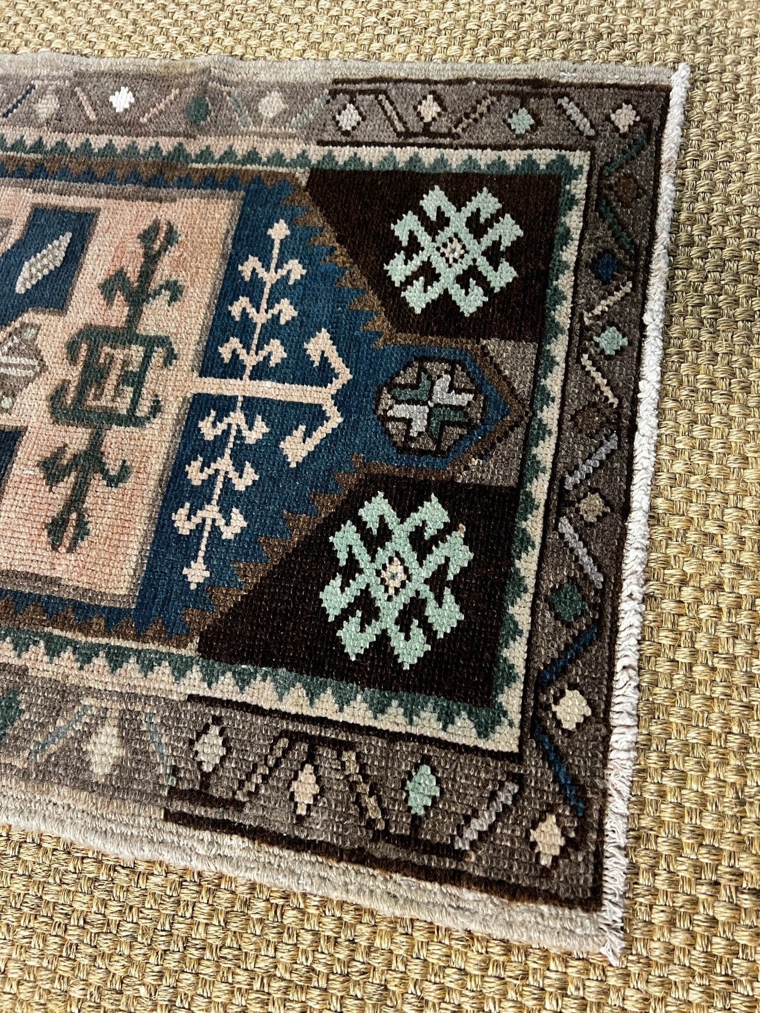 Vintage 1.9x3.2 Turkish Oushak Peach and Blue Multicolor Small Rug | Banana Manor Rug Factory Outlet