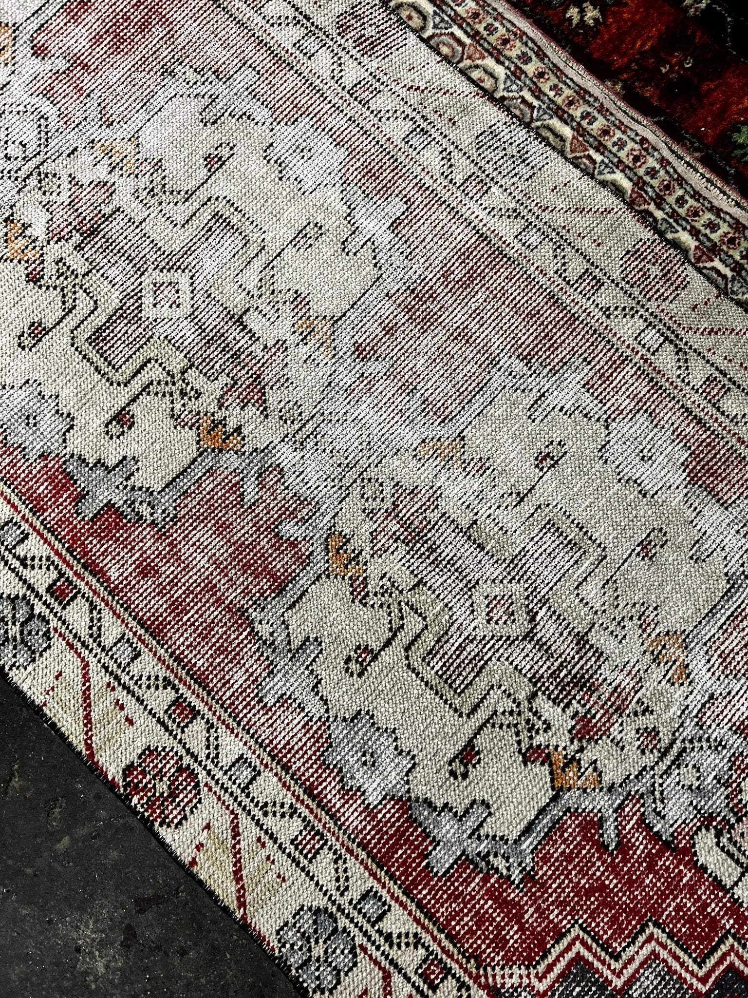 Vintage 2.10x9.6 Red and Ivory Turkish Oushak Runner | Banana Manor Rug Factory Outlet