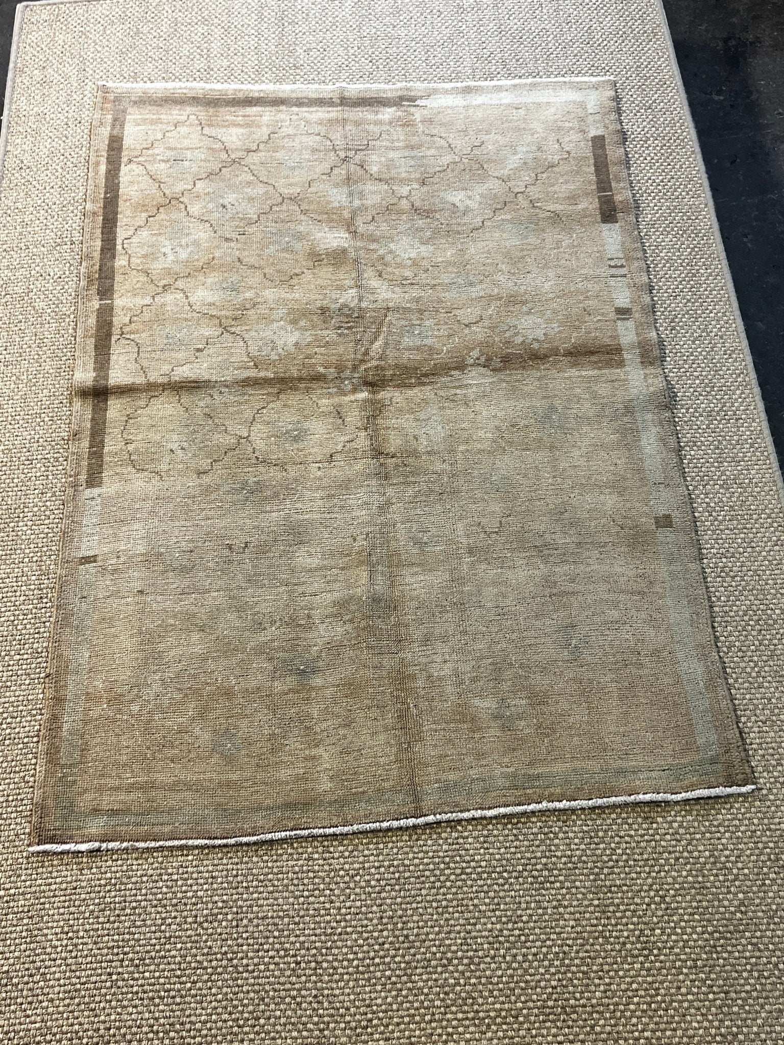 Vintage 3.10x5.4 Tan and Green Turkish Oushak | Banana Manor Rug Factory Outlet