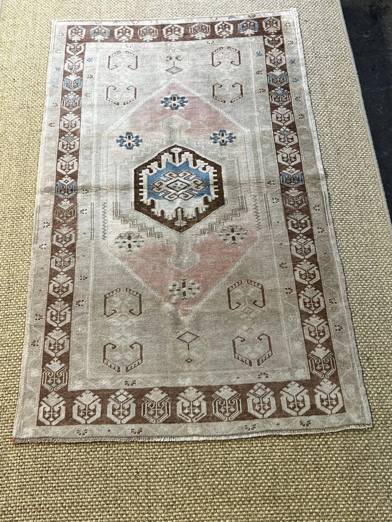 Vintage 3.6x6.1 Turkish Oushak Gray and Pink Rug | Banana Manor Rug Factory Outlet