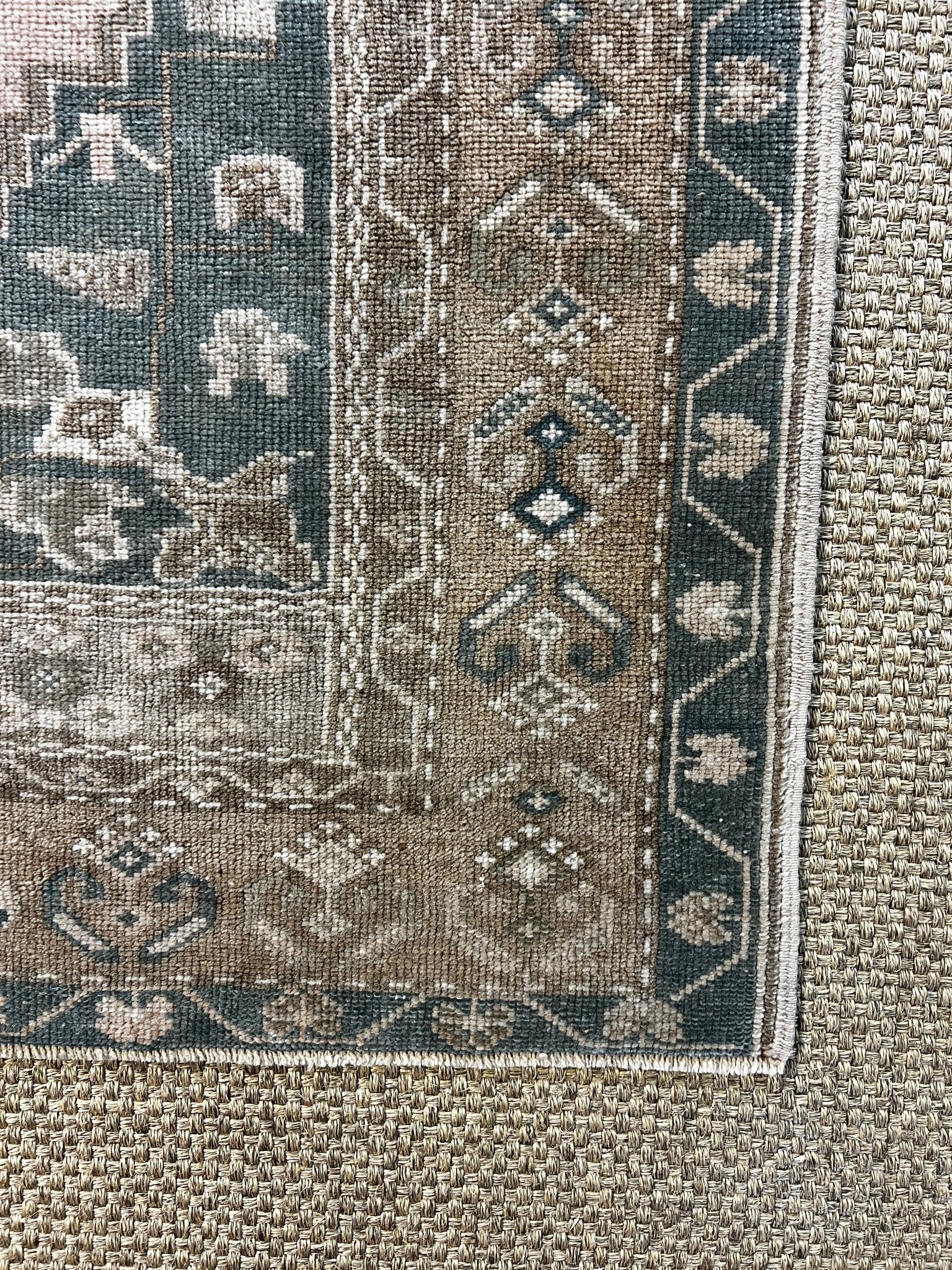 Vintage 3.7x6.11 Turkish Oushak Beige and Blue Rug | Banana Manor Rug Factory Outlet