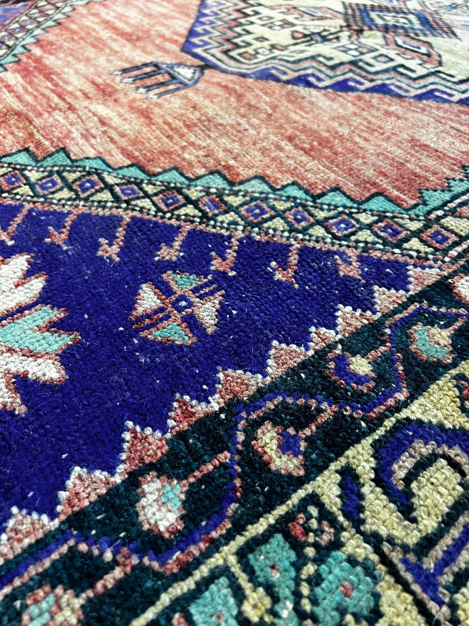 Vintage 3.9x5.9 Turkish Oushak Blue and Red Rug | Banana Manor Rug Factory Outlet