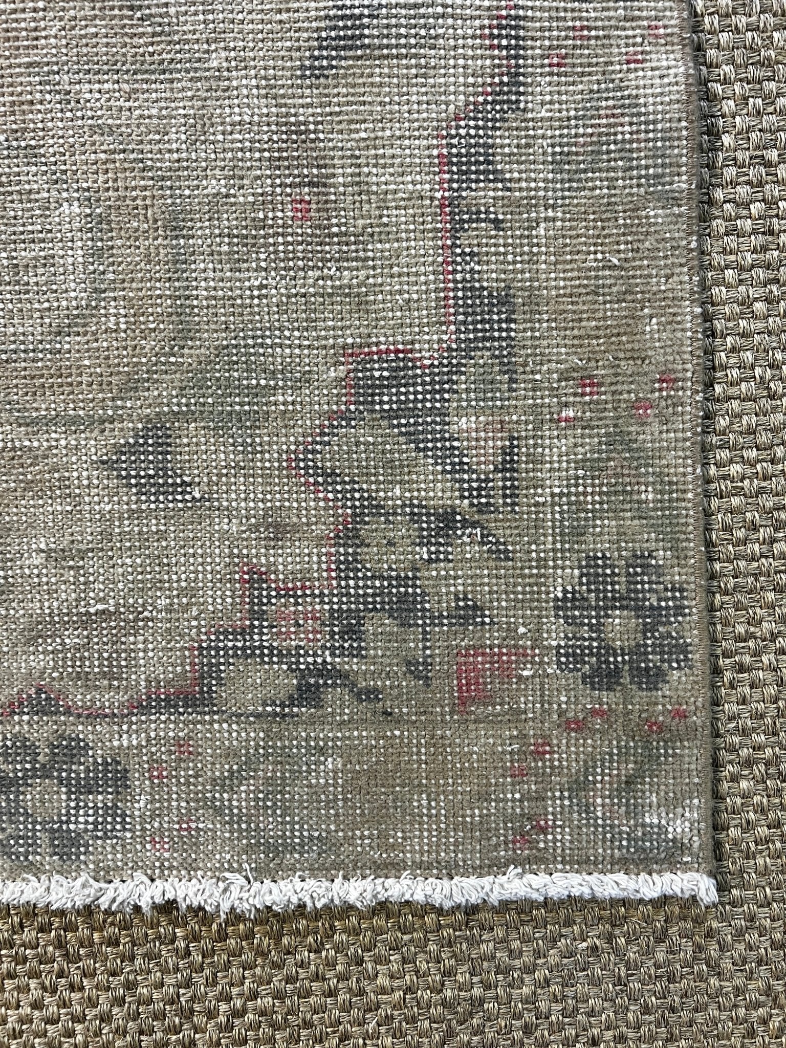 Vintage 4.4x7.3 Turkish Oushak Beige Rug | Banana Manor Rug Factory Outlet