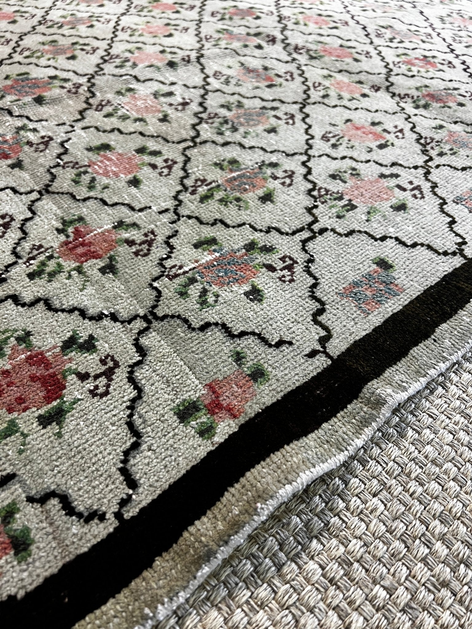 Vintage 4.6x5.7 Green and Pink Turkish Oushak | Banana Manor Rug Factory Outlet