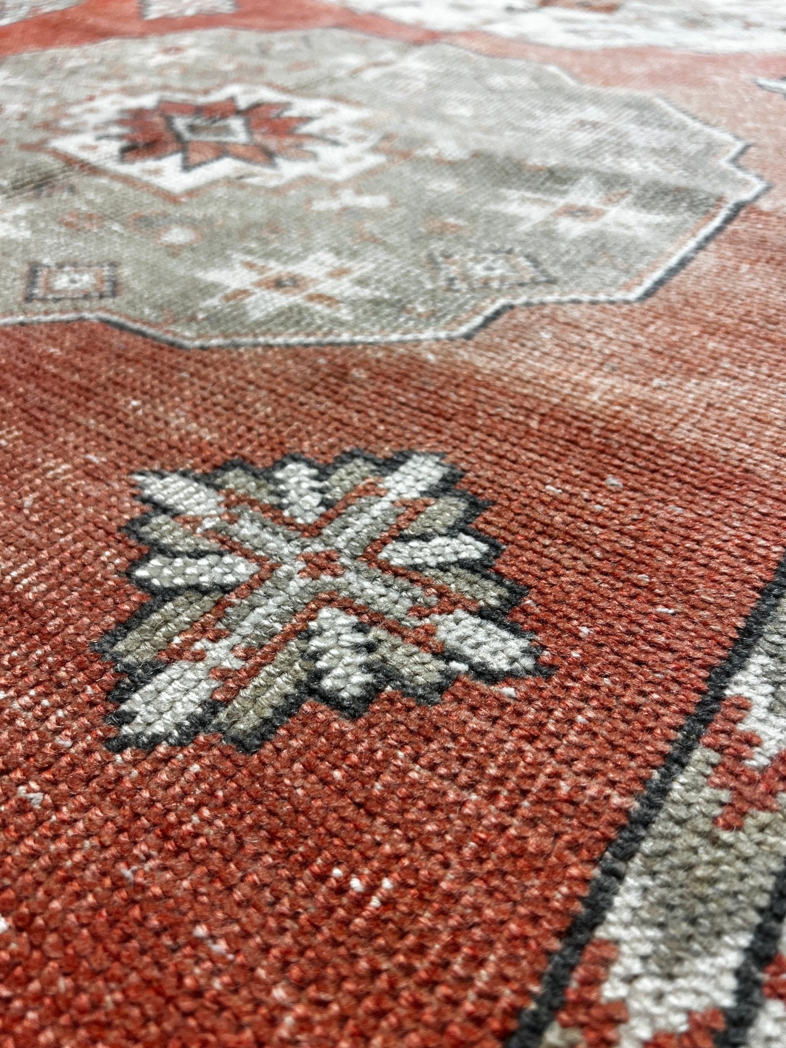 Vintage 4.8x10.8 Burnt Orange and Taupe Turkish Oushak | Banana Manor Rug Factory Outlet