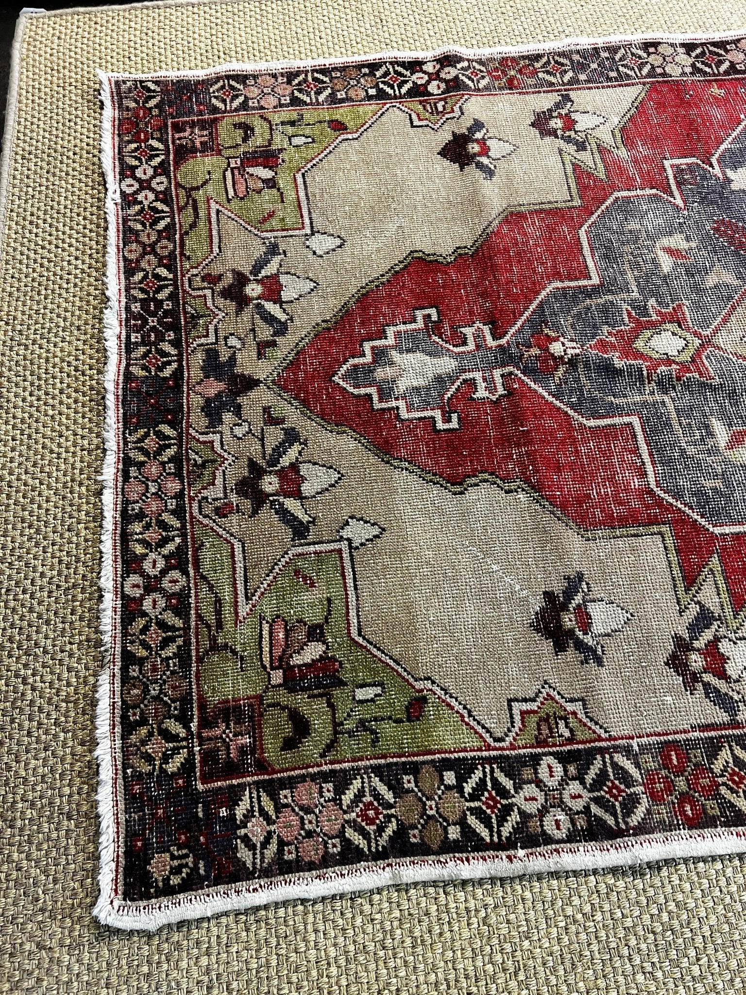 Vintage 4x7.2 Turkish Oushak Beige and Red Rug | Banana Manor Rug Factory Outlet