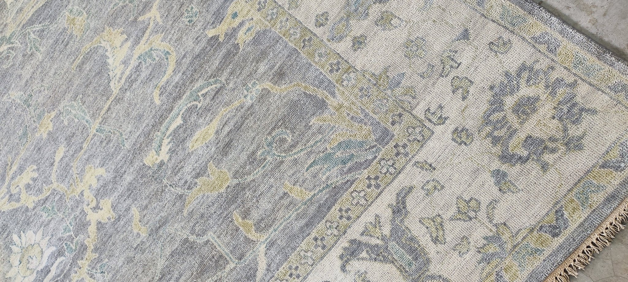 Viola 9x12 Grey & Ivory Oushak | Banana Manor Rug Factory Outlet